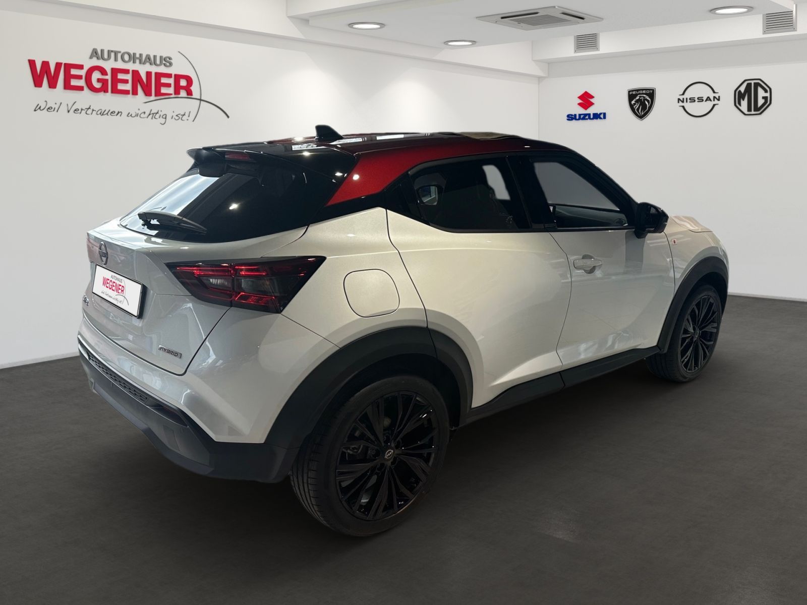 Nissan JUKE N-DESIGN 1.6 HYBRID 360° NAVI WINTER