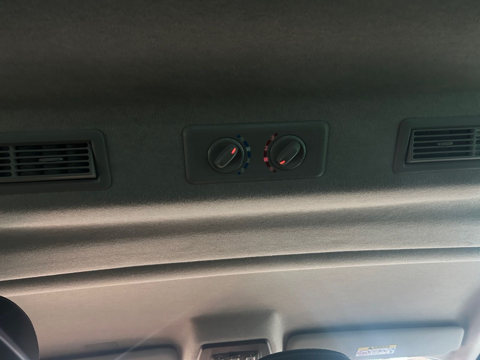 Nissan Primastar Kombi9 L1H1 2,8t CarPlay*Navi*PDC*CAM