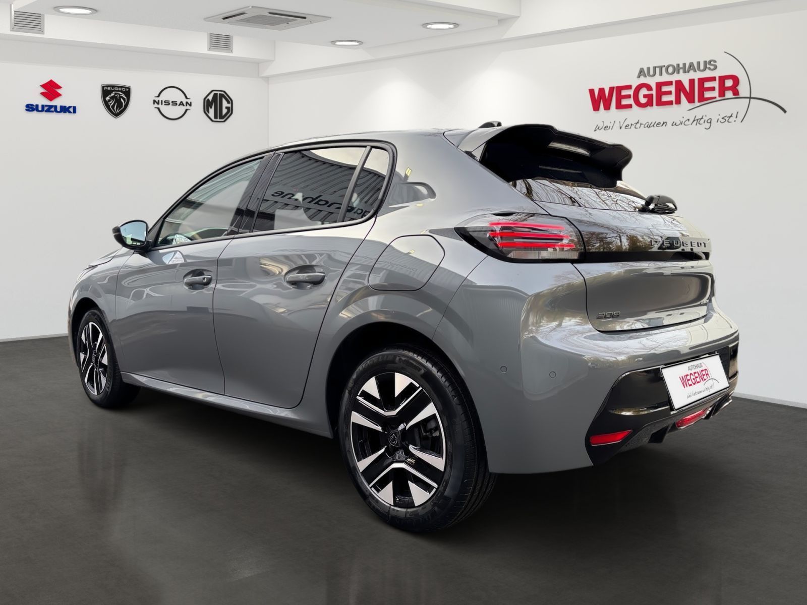 PEUGEOT 208 Allure HYBRID 145 e-DSC6 NAVI KAMERA SHZ
