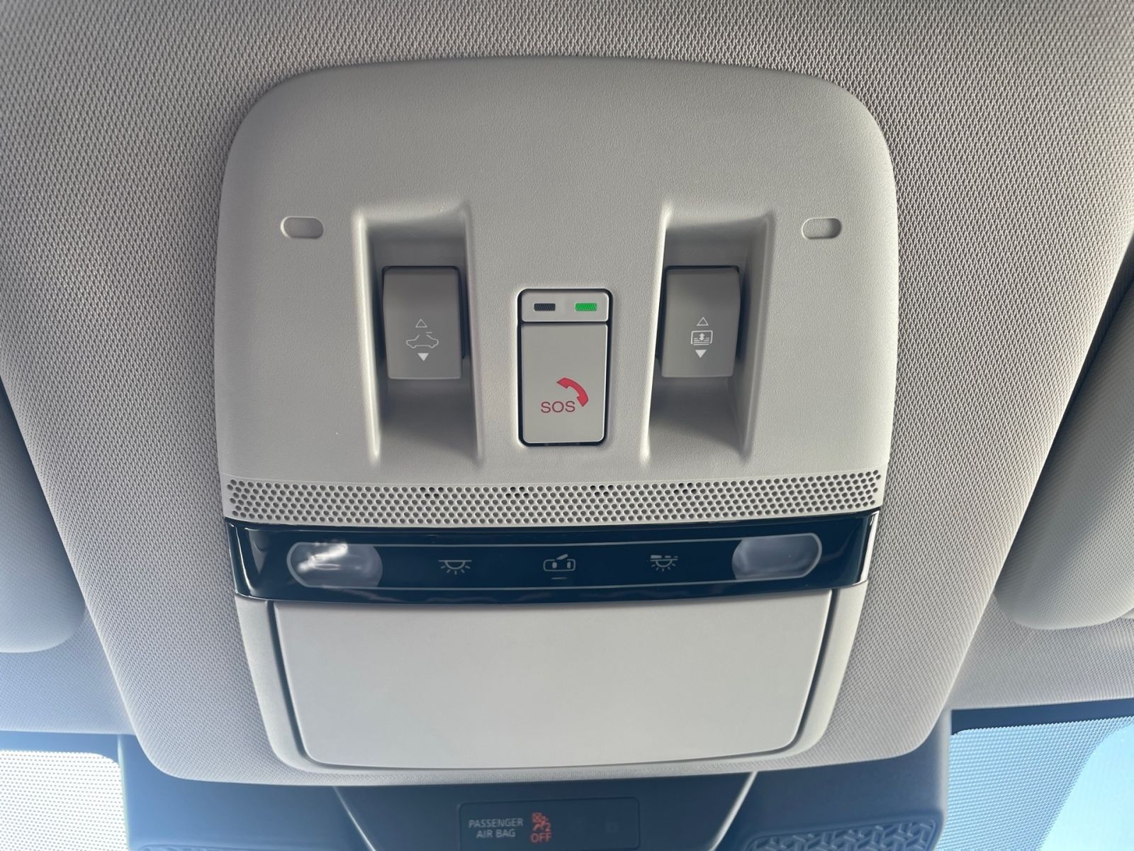 NISSAN ARIYA 87 kWh Evolve Pack ALLRAD PANO*HUD*NAPPA