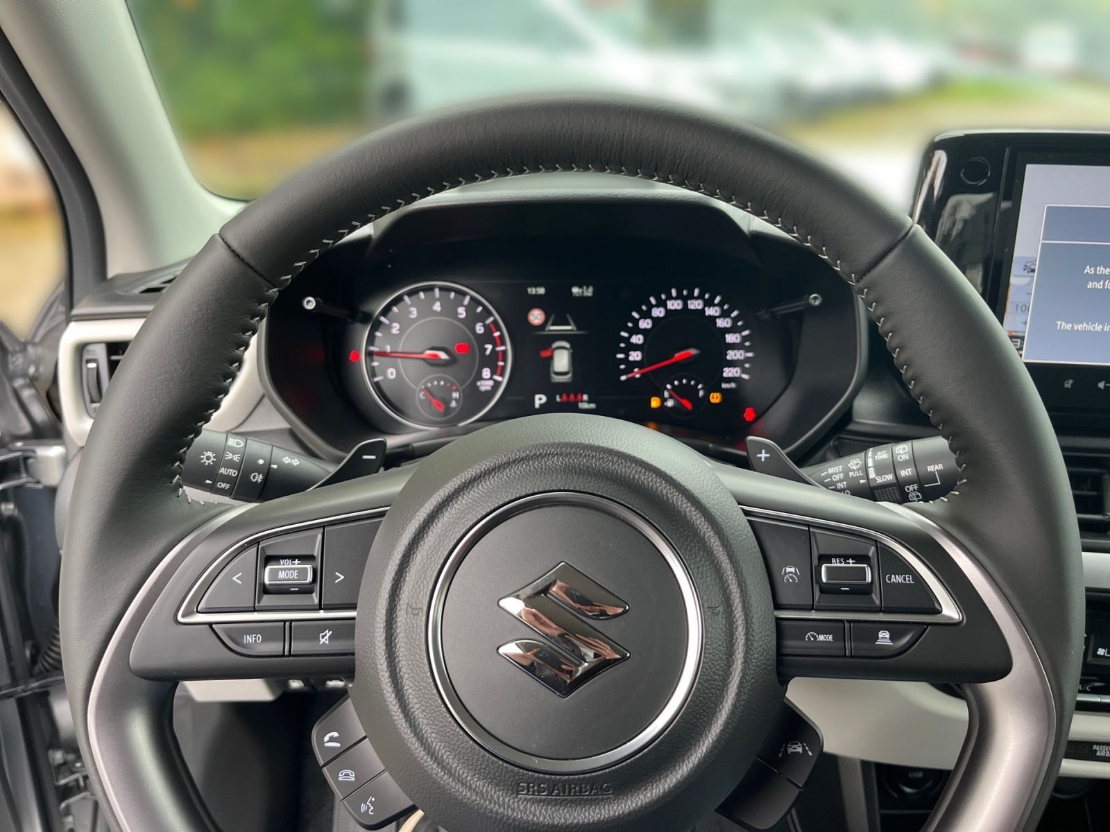 SUZUKI SWIFT COMFORT+ CVT HYBRID ACC*Navi*Kamera*PDC