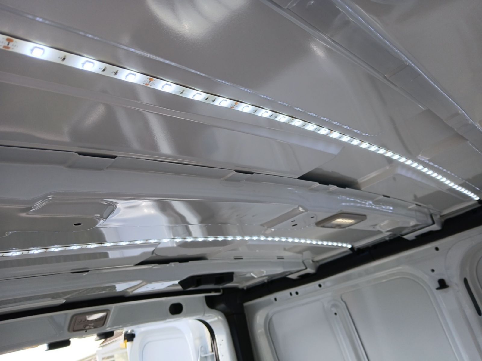 NISSAN Primastar Kasten L1H1 2,8t