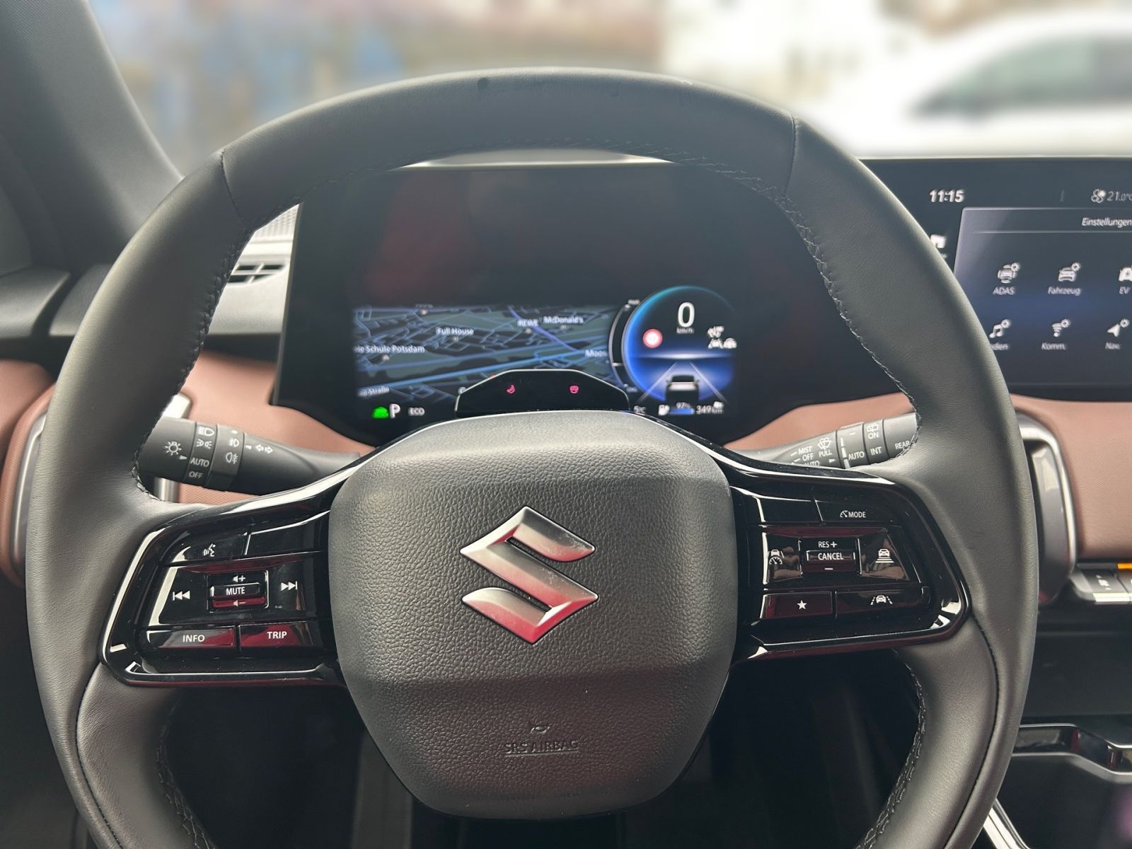 SUZUKI e VITARA (61kWh) Comfort+ VFW