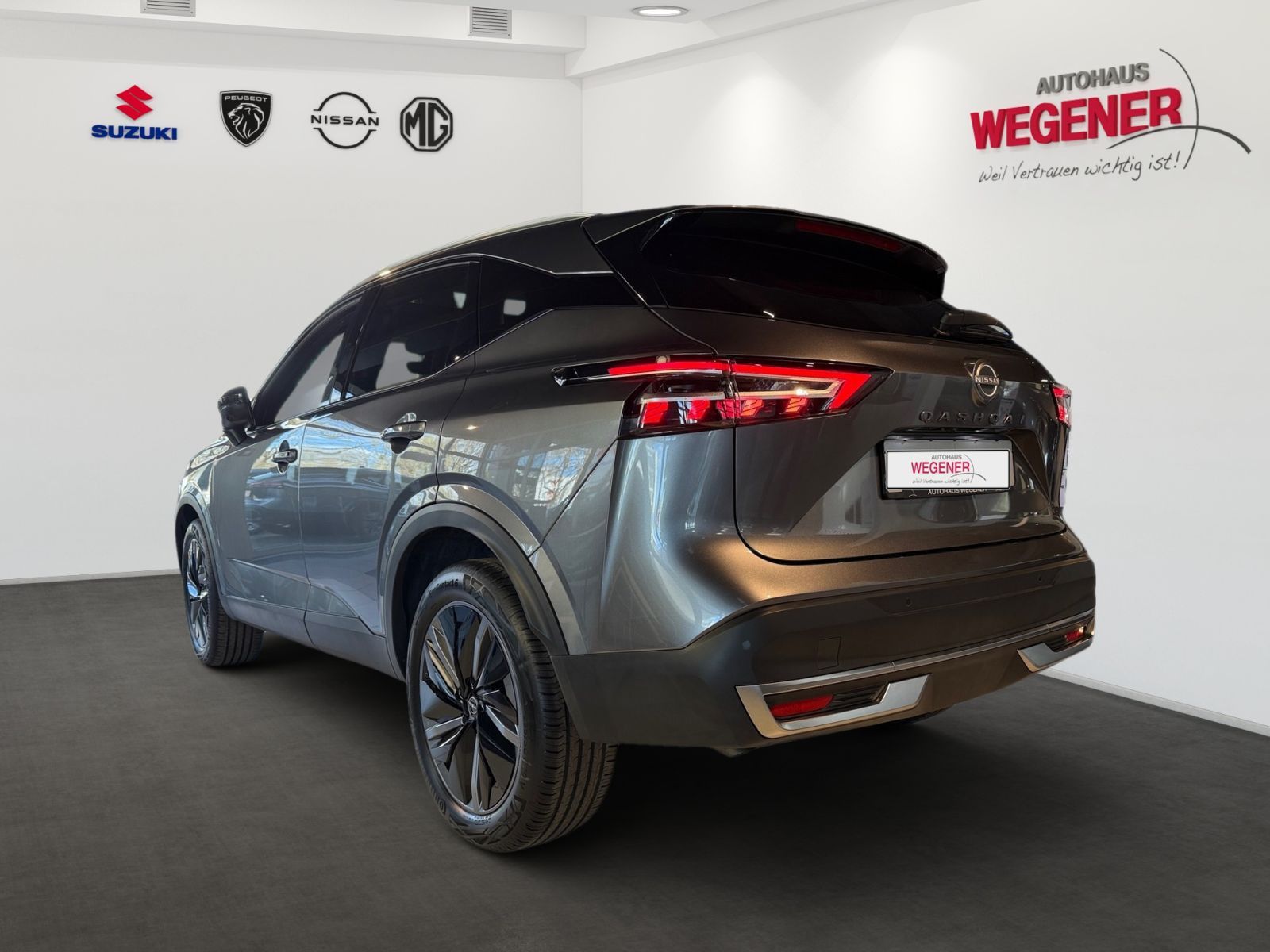 NISSAN Qashqai Tekna 1.3 DIG-T MHEV BOSE*Navi*360°*PDC