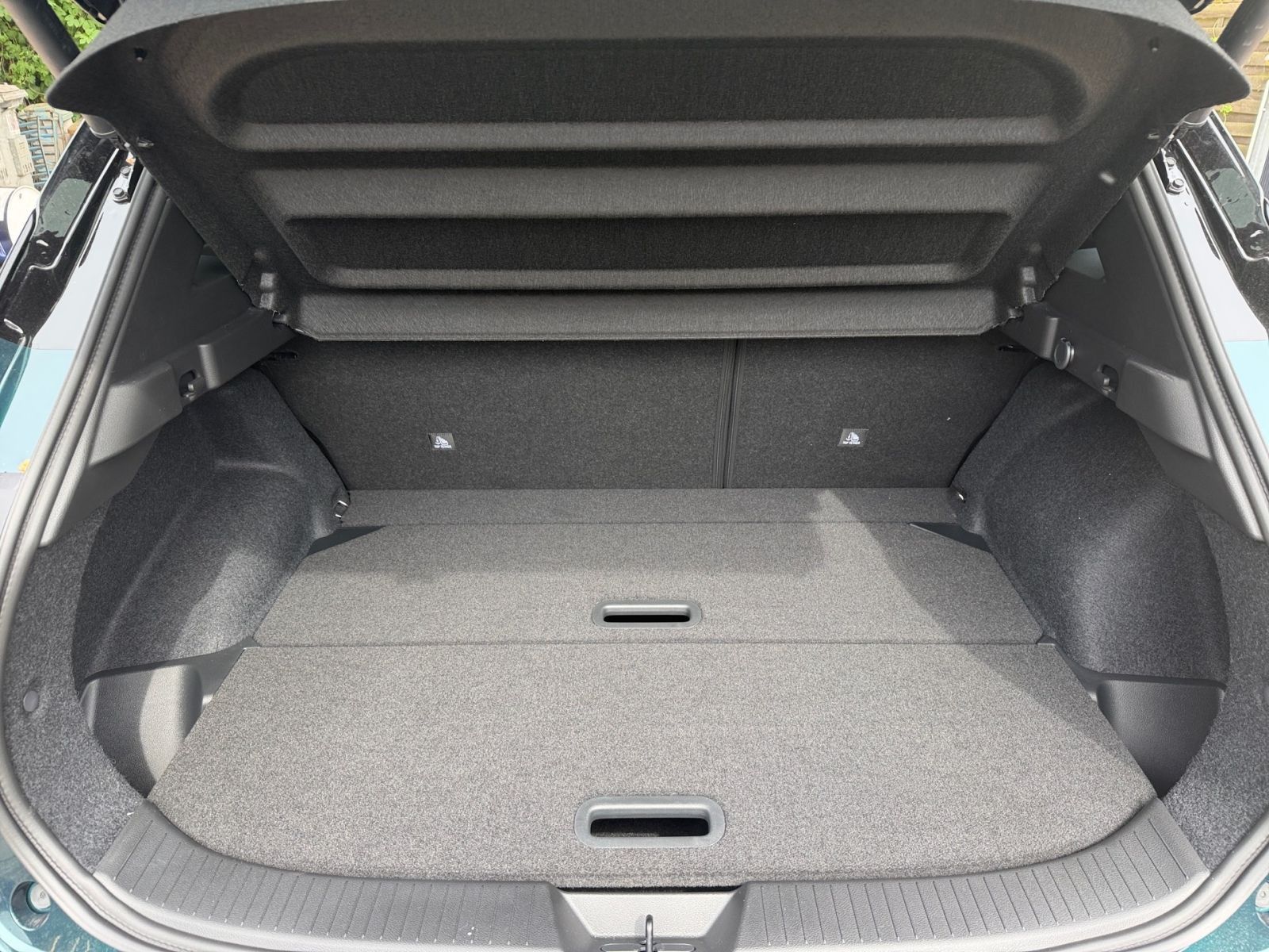 NISSAN Qashqai 1.3 DIG-T MHEW Tekna Navi*HeadUp*CarPlay