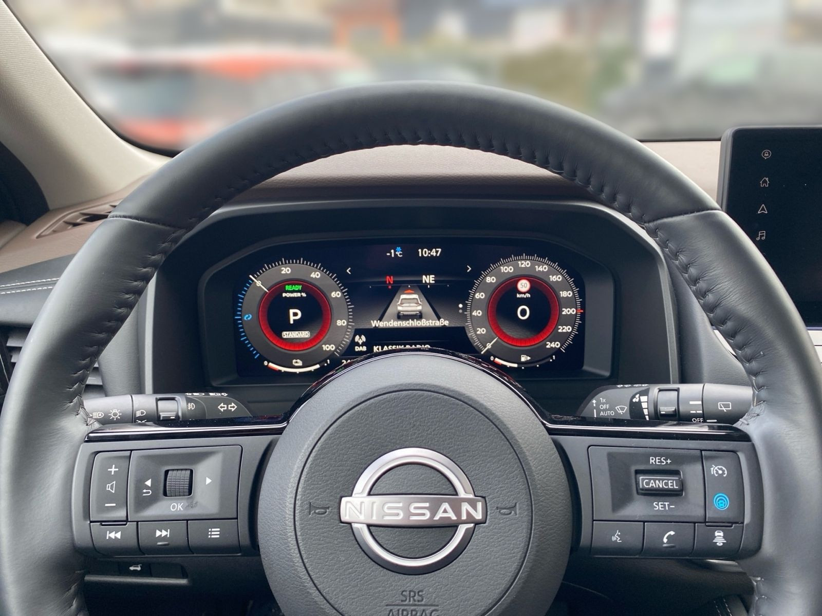 Nissan X-Trail Tekna 1.5 AT - 4x4 HUD LED 7-SITZE SHZ BFS