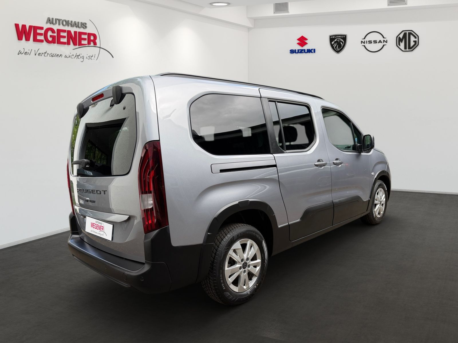 Peugeot Rifter L2 Allure BlueHDi130 EAT8 GRA*RadioCD*PDC