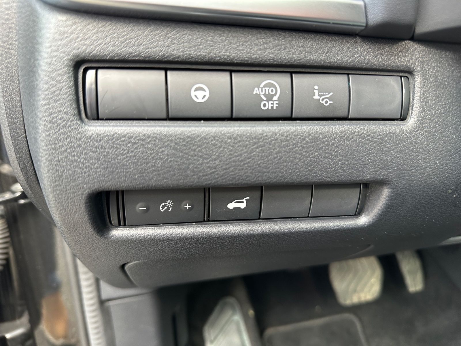 NISSAN Qashqai Tekna+ 1.3 DIG-T MHEV Pano Winter 360°