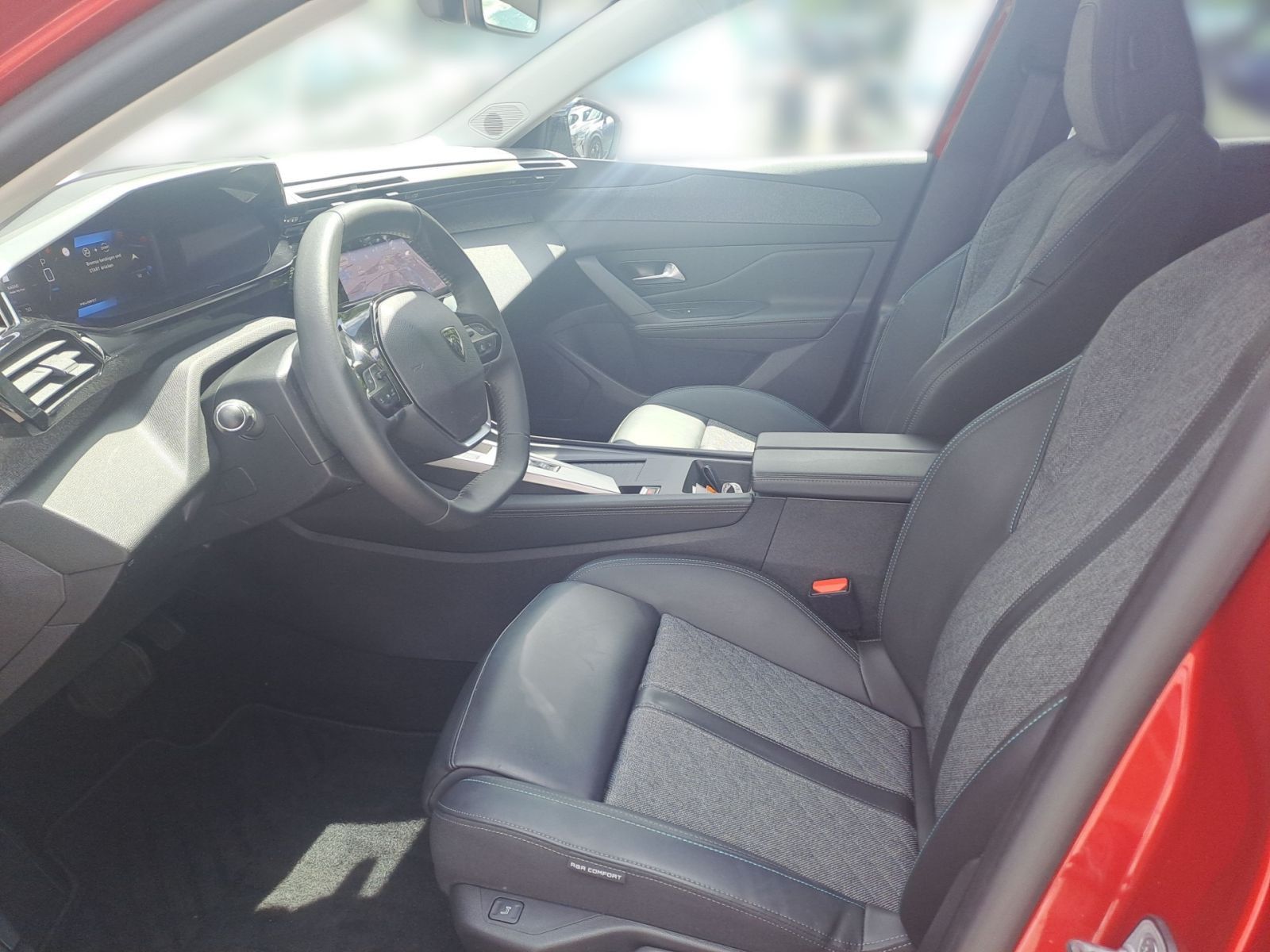 PEUGEOT 408 Allure Pack PureTech 130 EAT8 CAM*Navi*Totw.