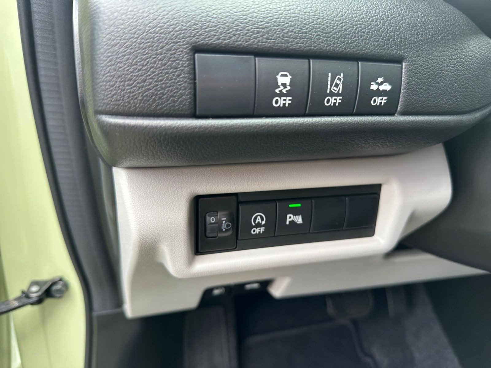 Suzuki SWIFT COMFORT+ CVT HYBRID Navi Cam SHZ