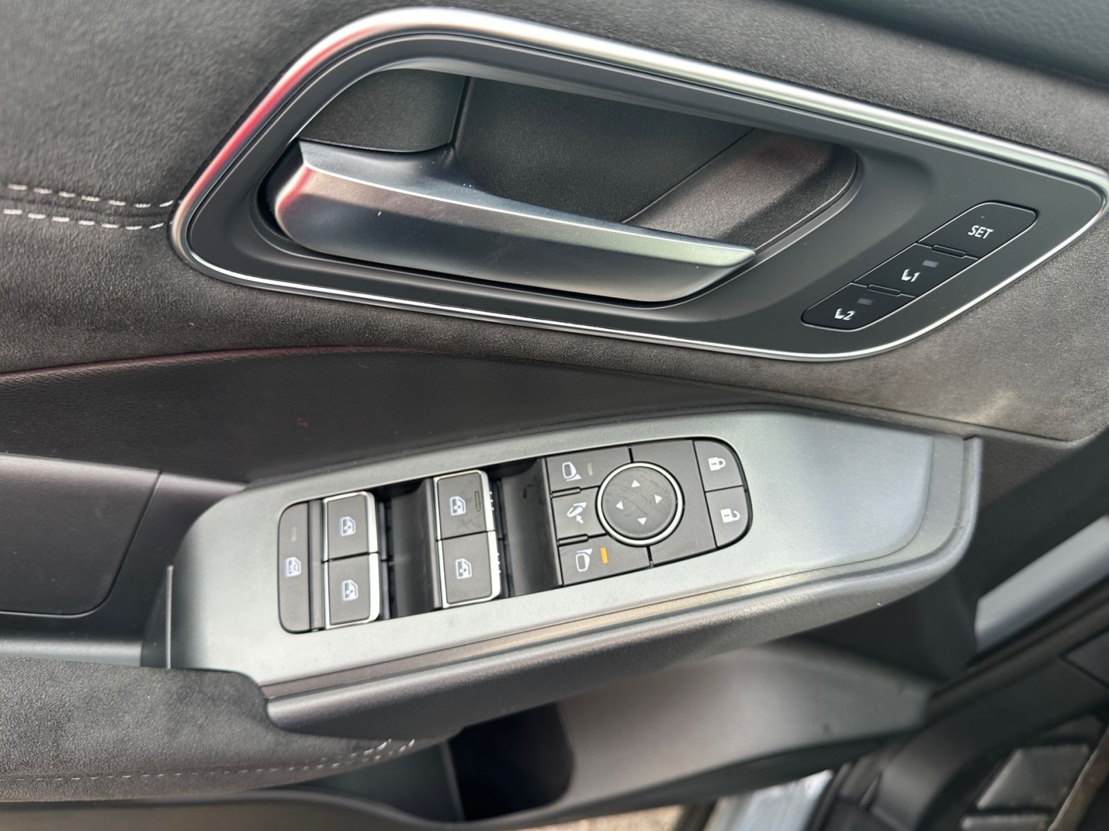 NISSAN Qashqai Tekna 1.5  e-Power WINTER PANO 360° NAVI