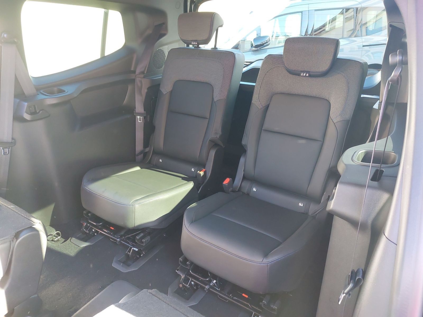 NISSAN TOWNSTAR TEKNA KOMBI L2 1.3 AT LED NAVI 360° SHZ