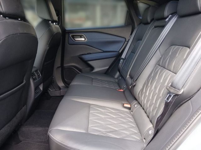 NISSAN Qashqai Tekna+ 1.3 DIG-T MHEV HUD PANO BOSE MEM