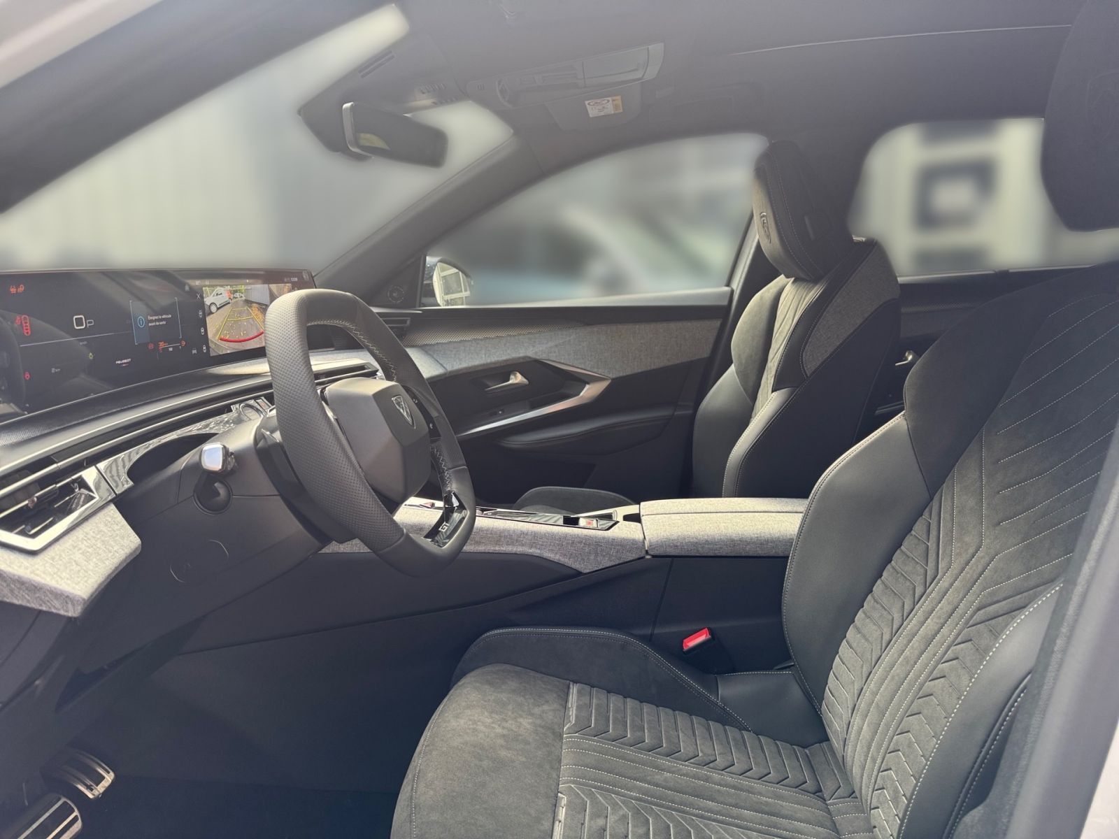 PEUGEOT 5008 GT Hybrid 145 e-DSC *Kamera*21"Curved*Air*