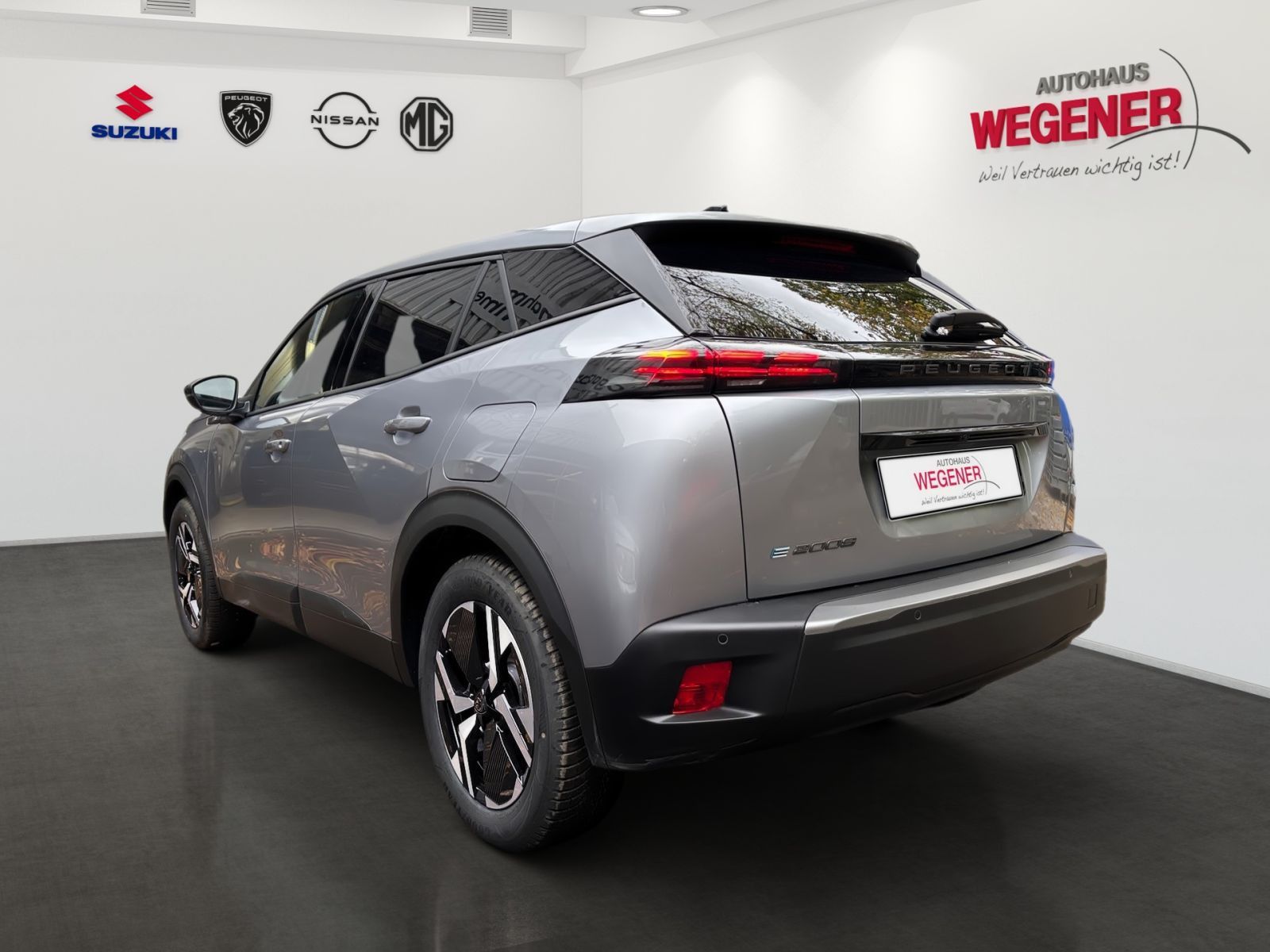 PEUGEOT 2008 E Business Elektromotor 54kwH *Navi*Kamera*