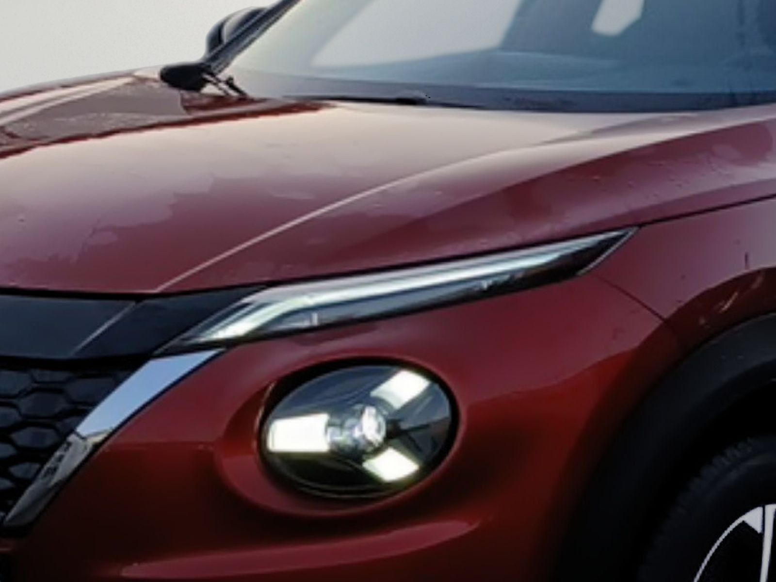 NISSAN JUKE N-CONNECTA Hybrid AT *KAM SHZ BFS CarPlay*