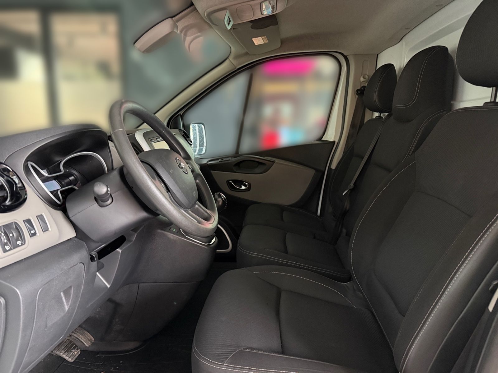 NISSAN NV300 COMFORT KASTEN L1H1 2,7t KLIMA AHK KAMERA