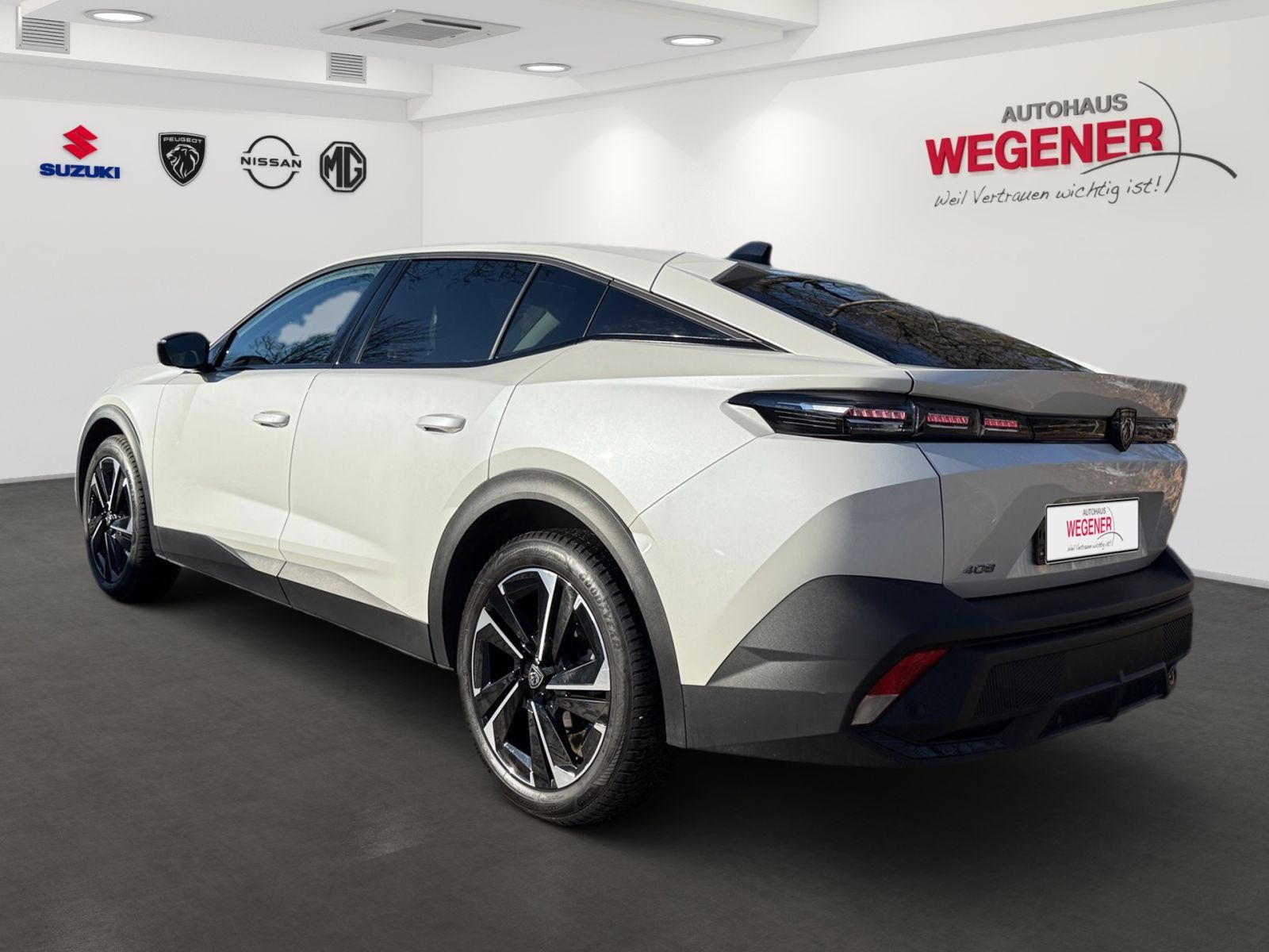 PEUGEOT 408 Allure Pack 130 EAT8 *SHZ*Kamera*