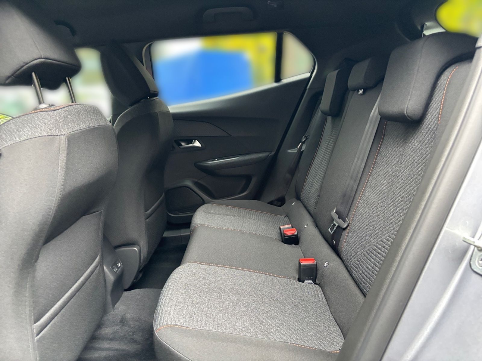 PEUGEOT 2008 E Business Elektromotor 54kwH *Navi*Kamera*