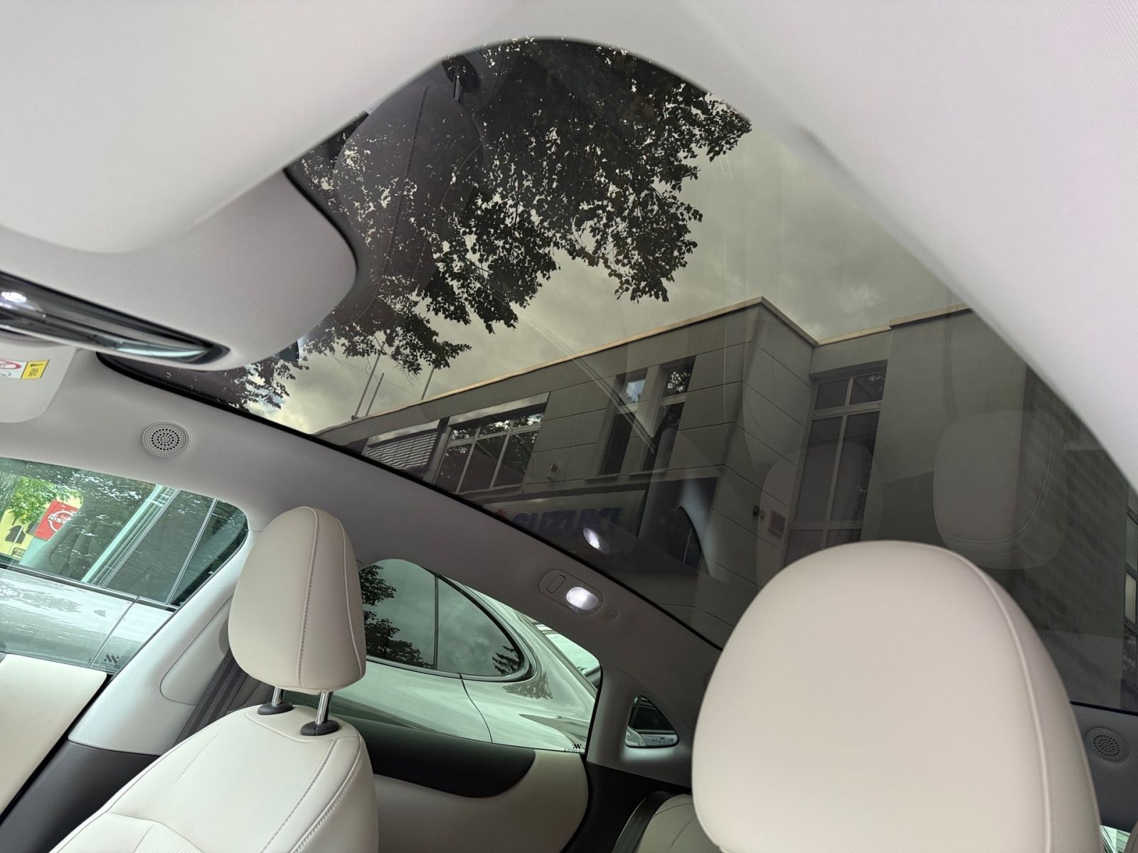 MG MG IM5 EV 100kWh Premium