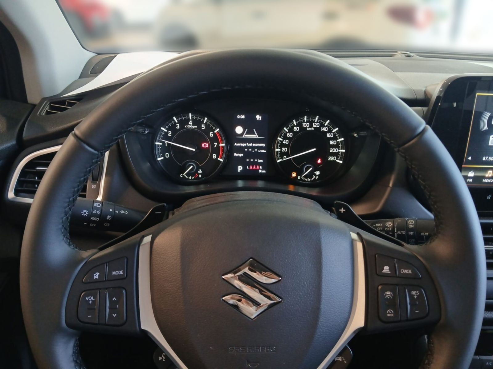 Suzuki S-CROSS 1.4 COMFORT 6AT