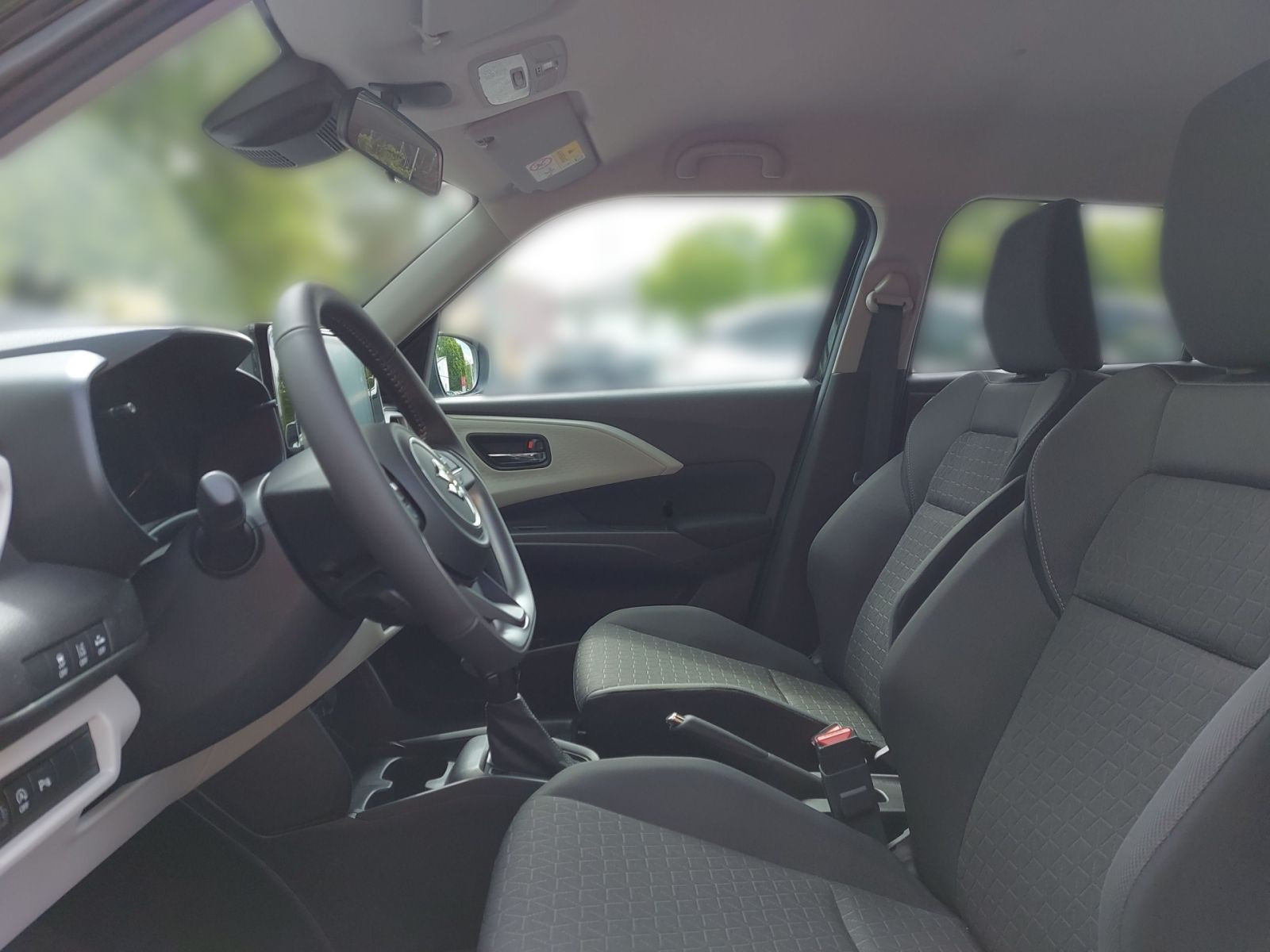 Suzuki SWIFT COMFORT 1.2 AT HYBRID CAM NAVI SHZ