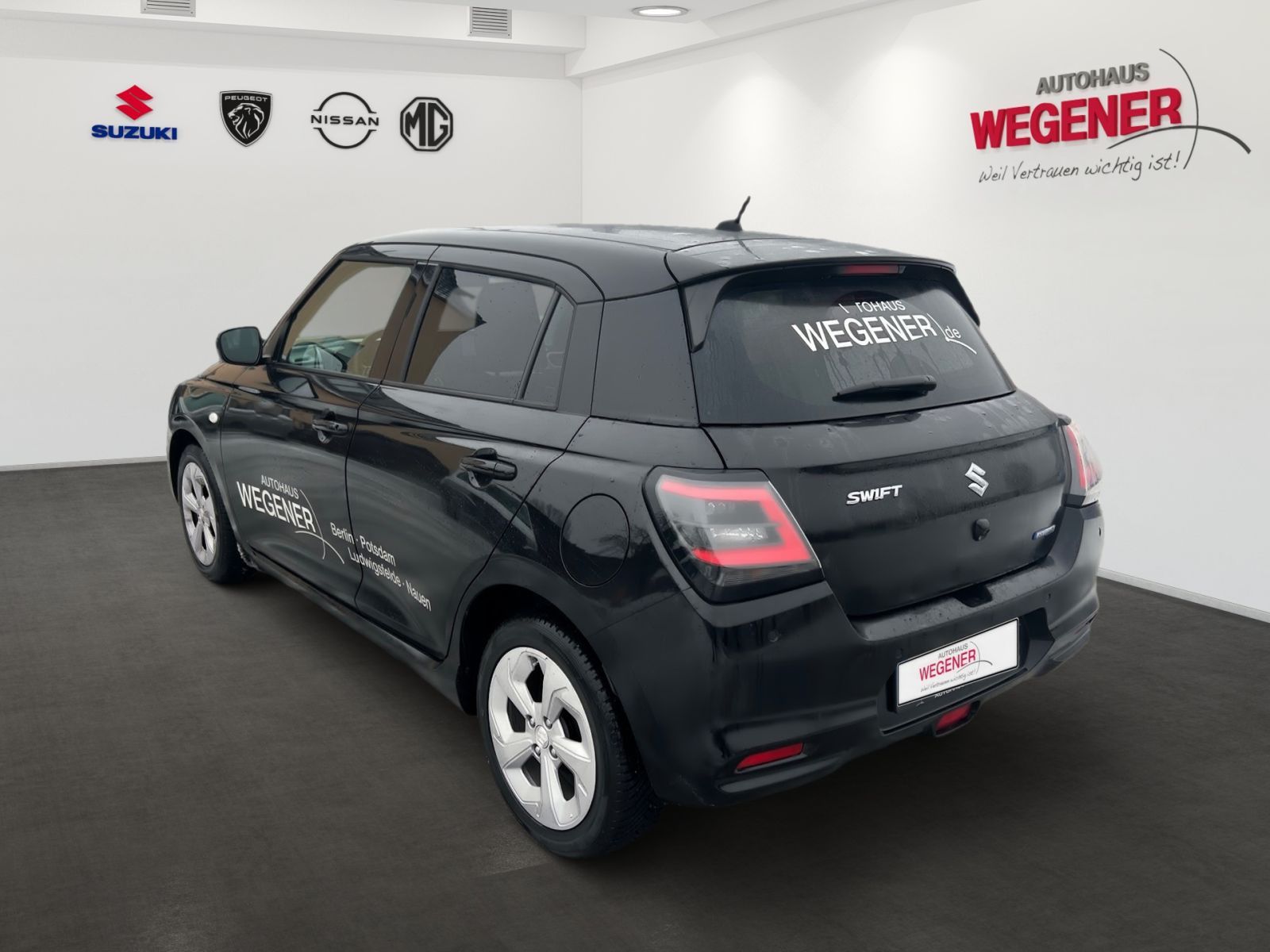 SUZUKI SWIFT COMFORT HYBRID ACC*Navi*Kamera*PDC