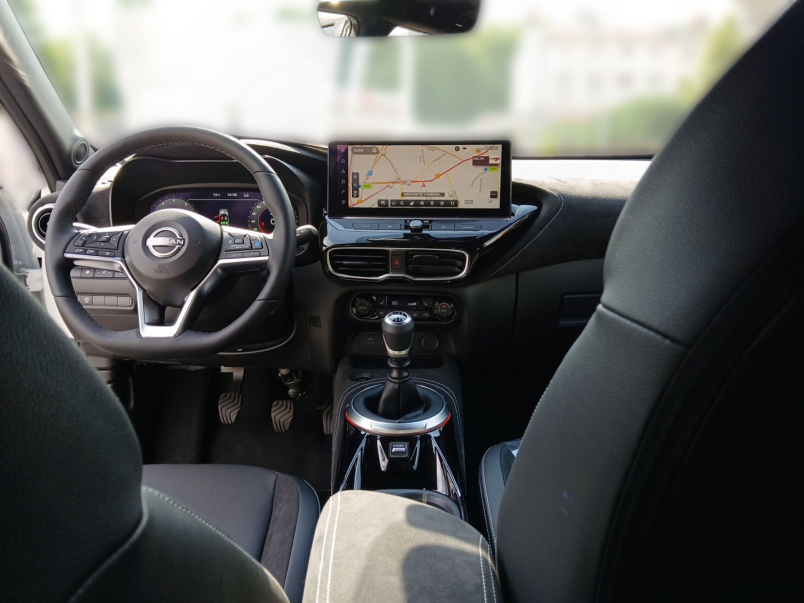 NISSAN JUKE N-DESIGN 6MT 19"LM SHZ 360°KAM Alcantara®