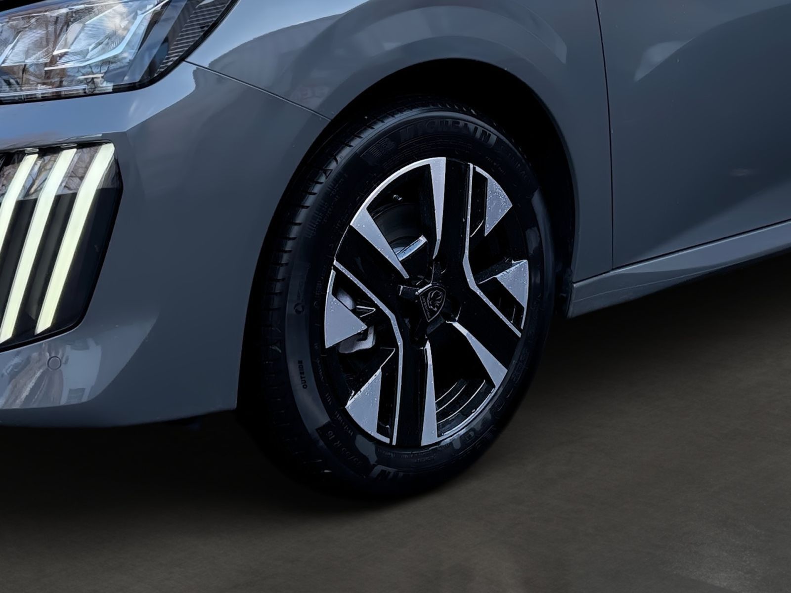 PEUGEOT 208 Allure 100 1.2 PureTech Kamera*SHZ*LED*