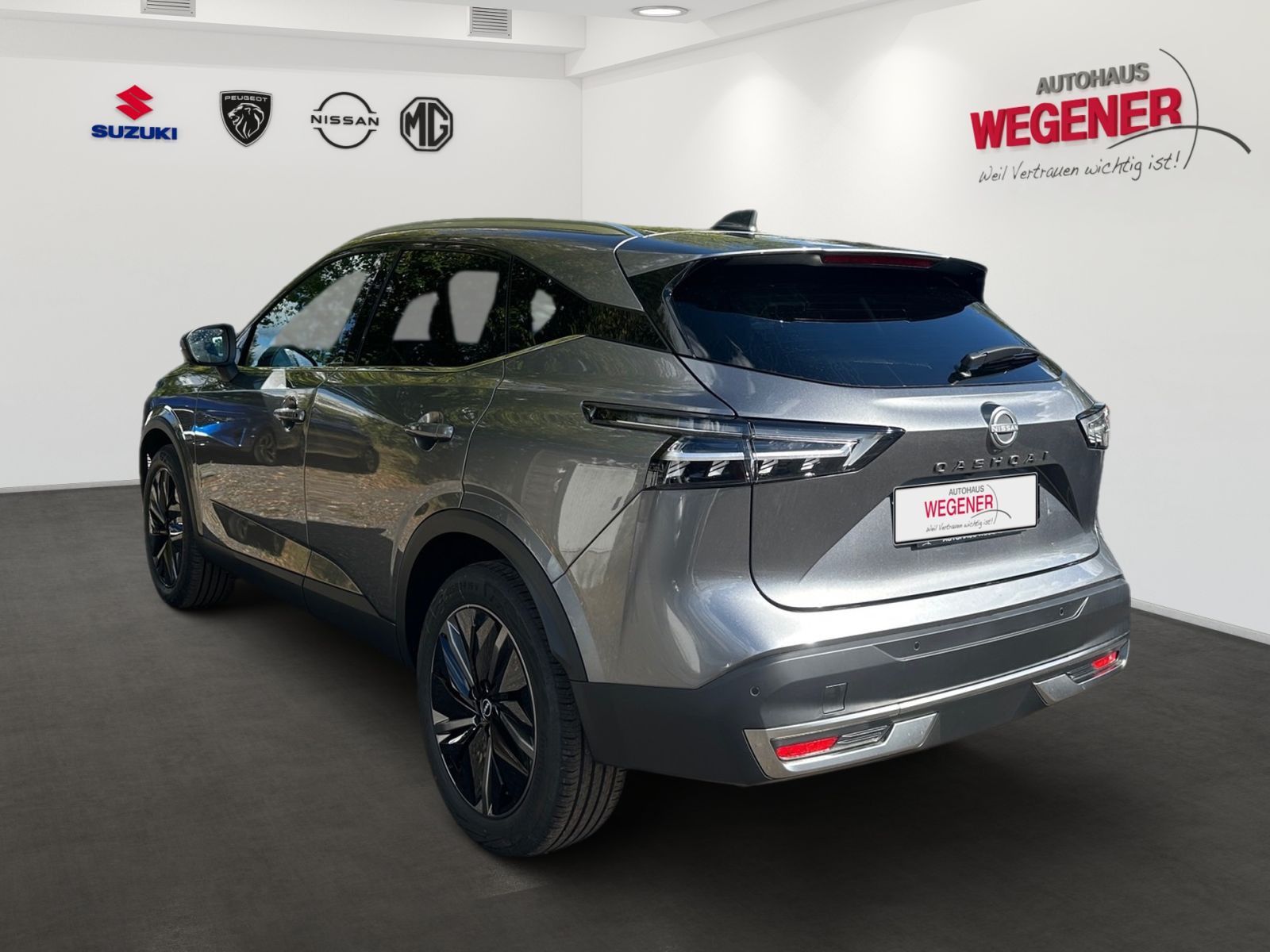 NISSAN QASHQAI TEKNA 1.3 DIG-T LED NAVI PANO 360° WINTE