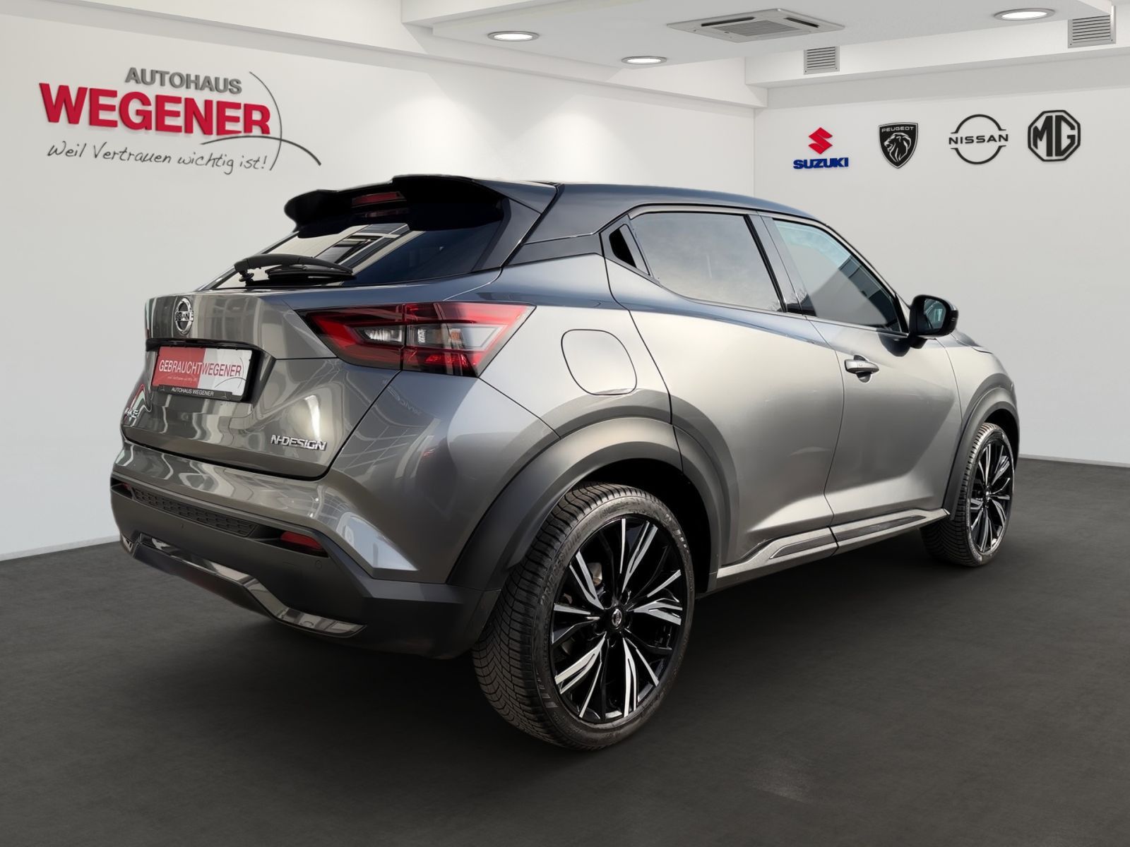 NISSAN JUKE 1.0 AT N-DESIGN / 360 / ALU / LEDER / BOSE