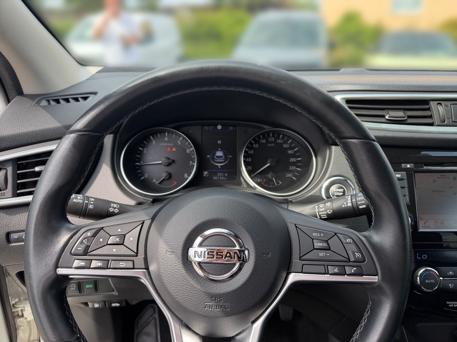 Nissan Qashqai 1.3 AT*BLUET*NAWI*KAMERA*KEYLESS*PANO
