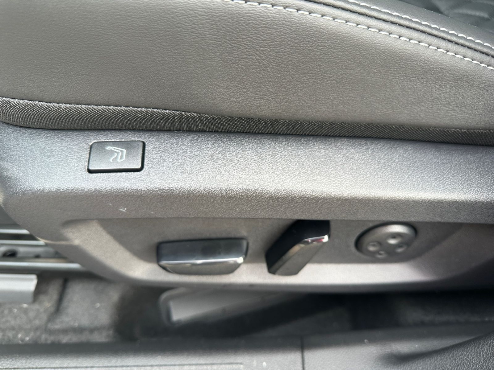 NISSAN Qashqai Tekna 1.5  e-Power WINTER PANO 360° NAVI