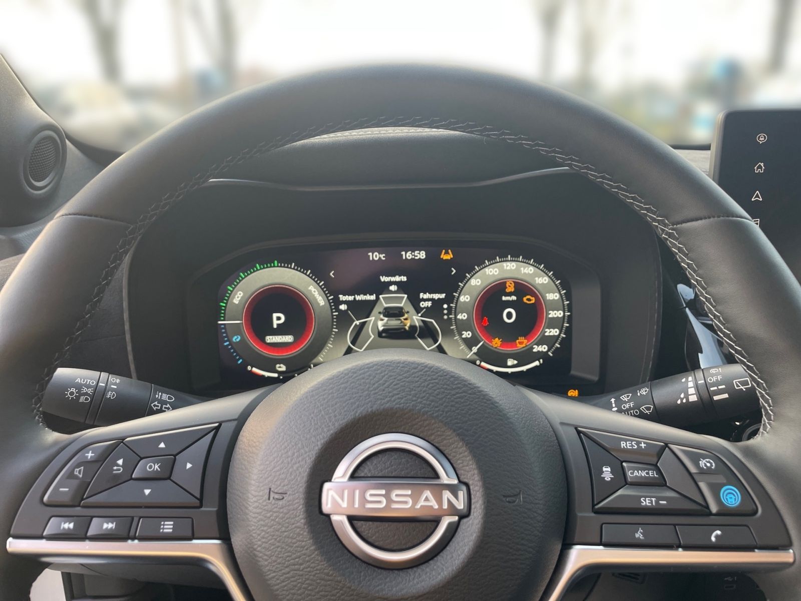 NISSAN JUKE N-DESIGN 6MT 19"LM SHZ 360°KAM Alcantara®