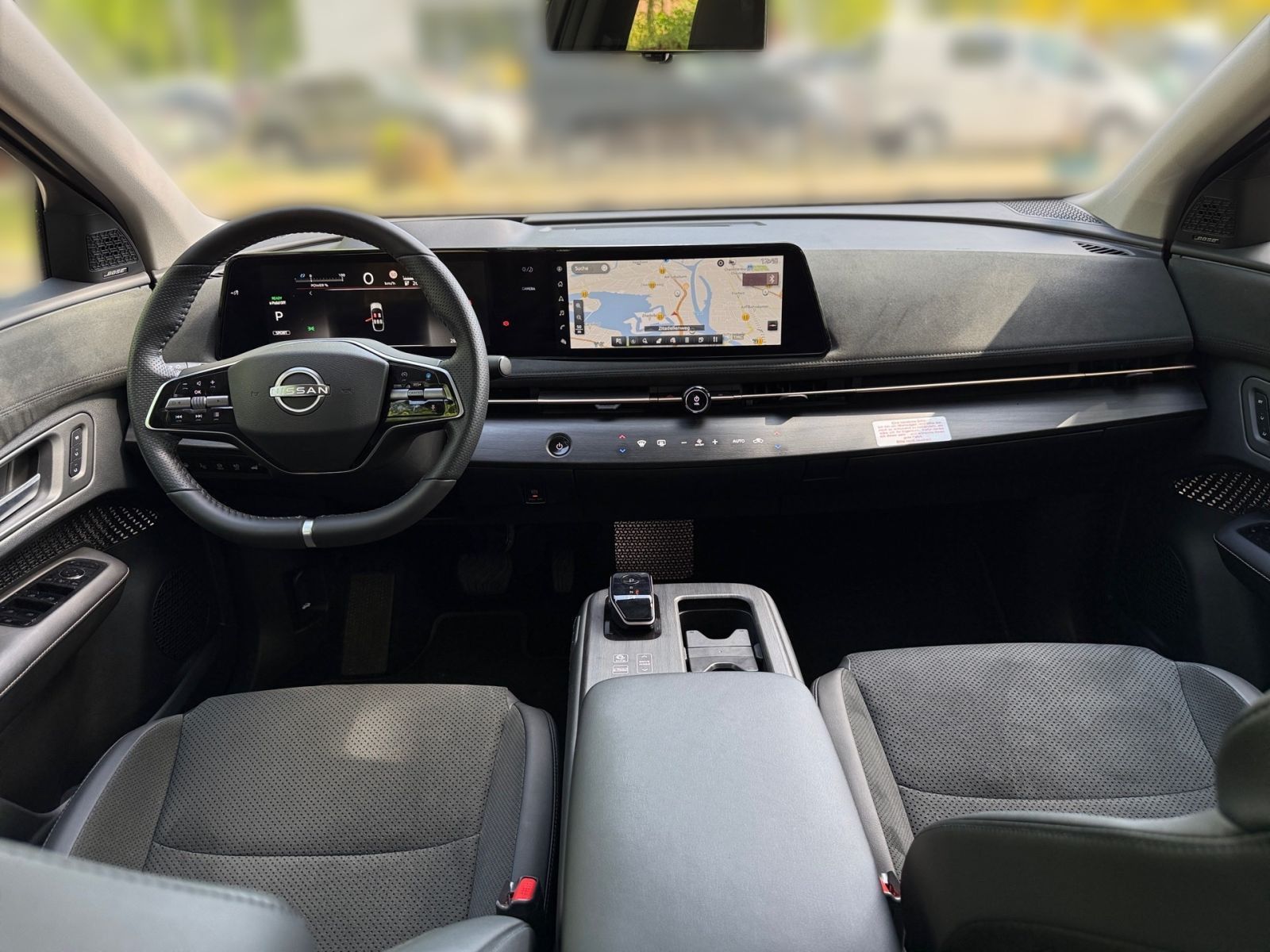 NISSAN ARIYA 87 kWh Evolve Pack+HUD*Navi*Keyless*BOSE