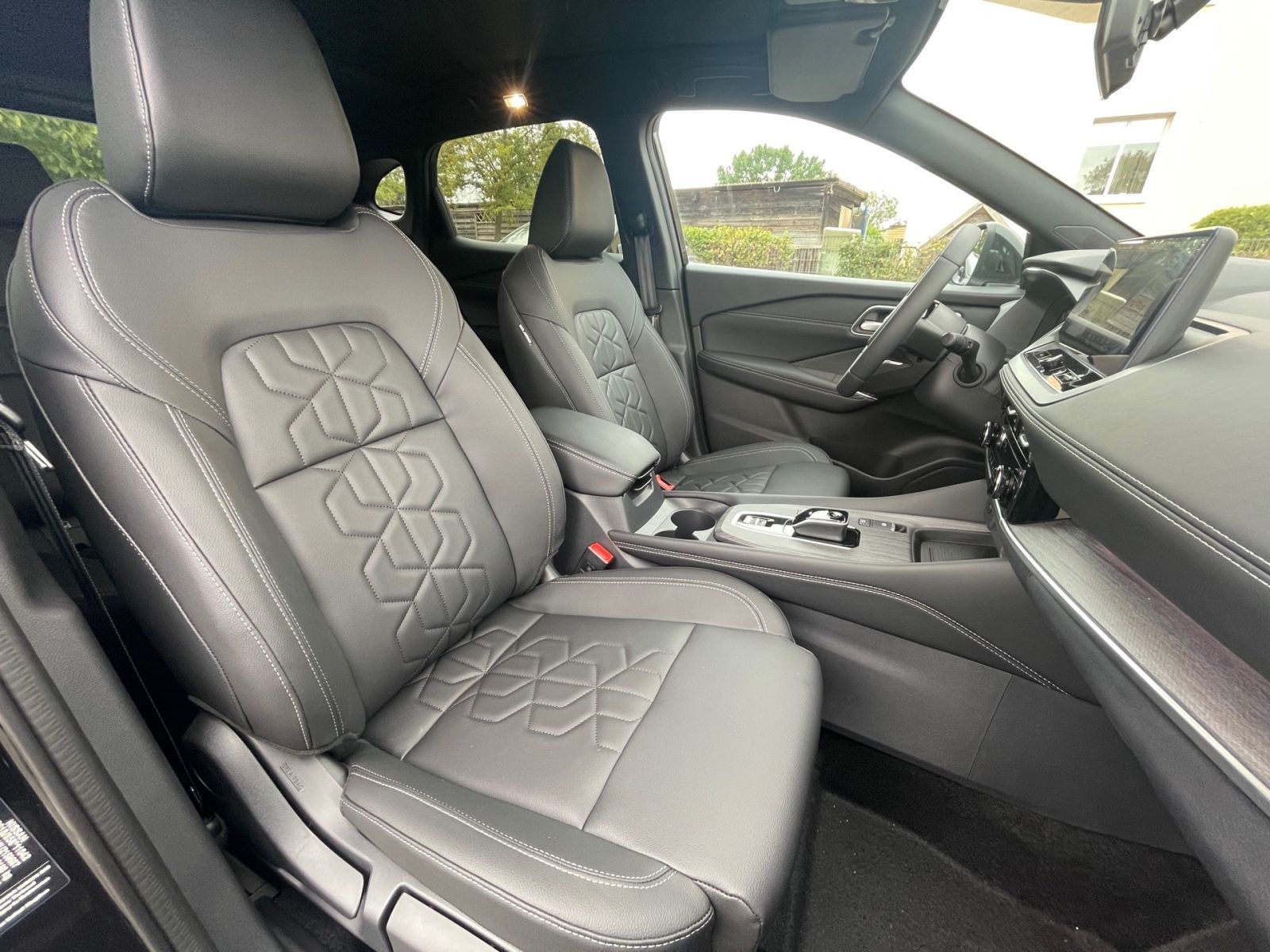 NISSAN QASHQAI TEKNA 1.5 VC-T e-POWER  NAVI 360° WINTER