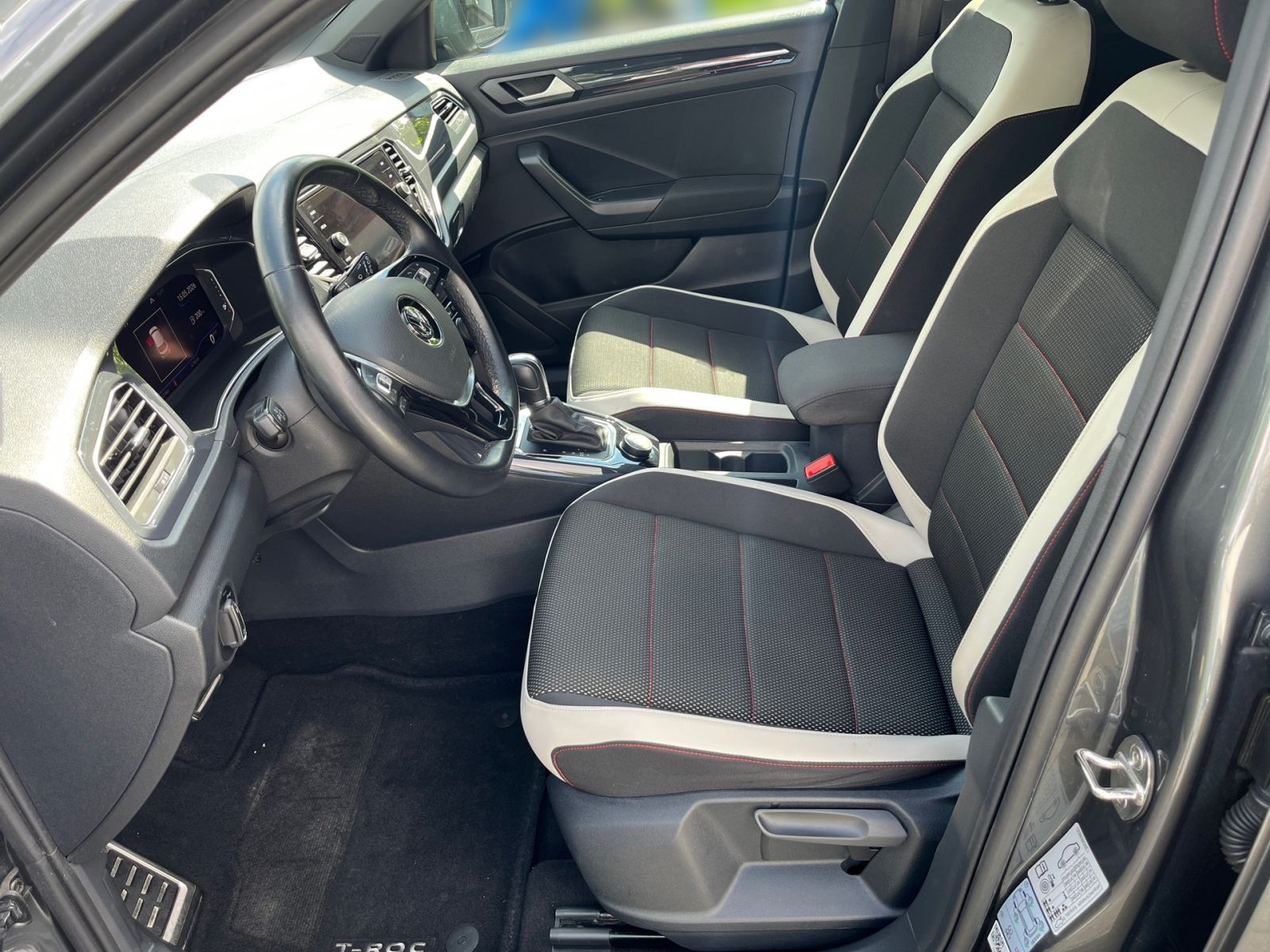 Volkswagen T-Roc 2.0 TSI 4Motion Navi*Bluetooth*ACC*LED