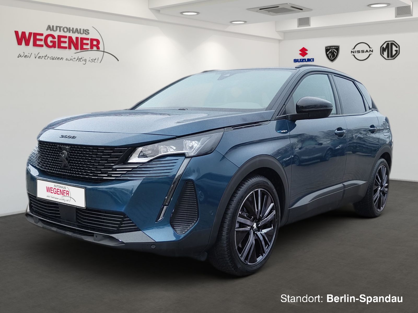PEUGEOT 3008 GT Hybrid4 300 e-EAT8 *SHZ*Kamera*Panorama*