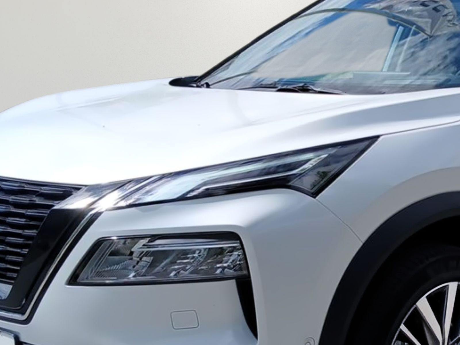 Nissan X-Trail Tekna+ 1.5 AT - PANO BOSE HUD LEDER MEMO