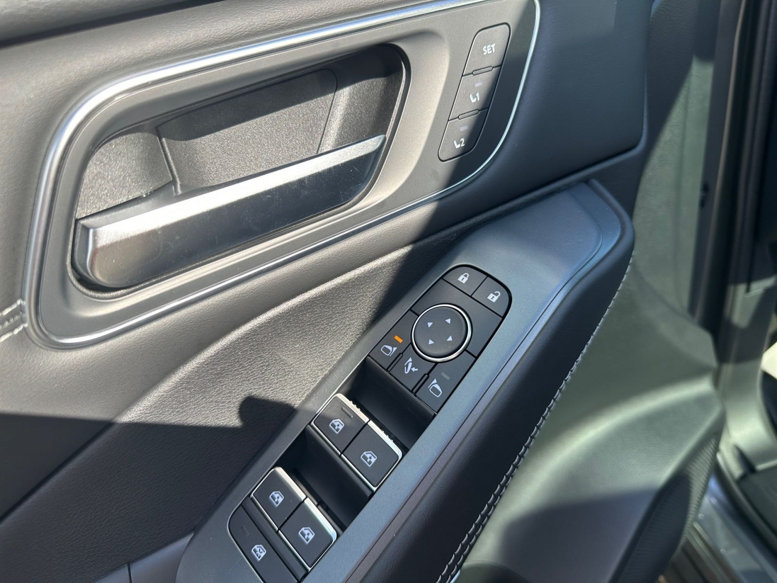 Nissan QASHQAI TEKNA 1.3 DIG-T LED NAVI PANO 360° WINTER