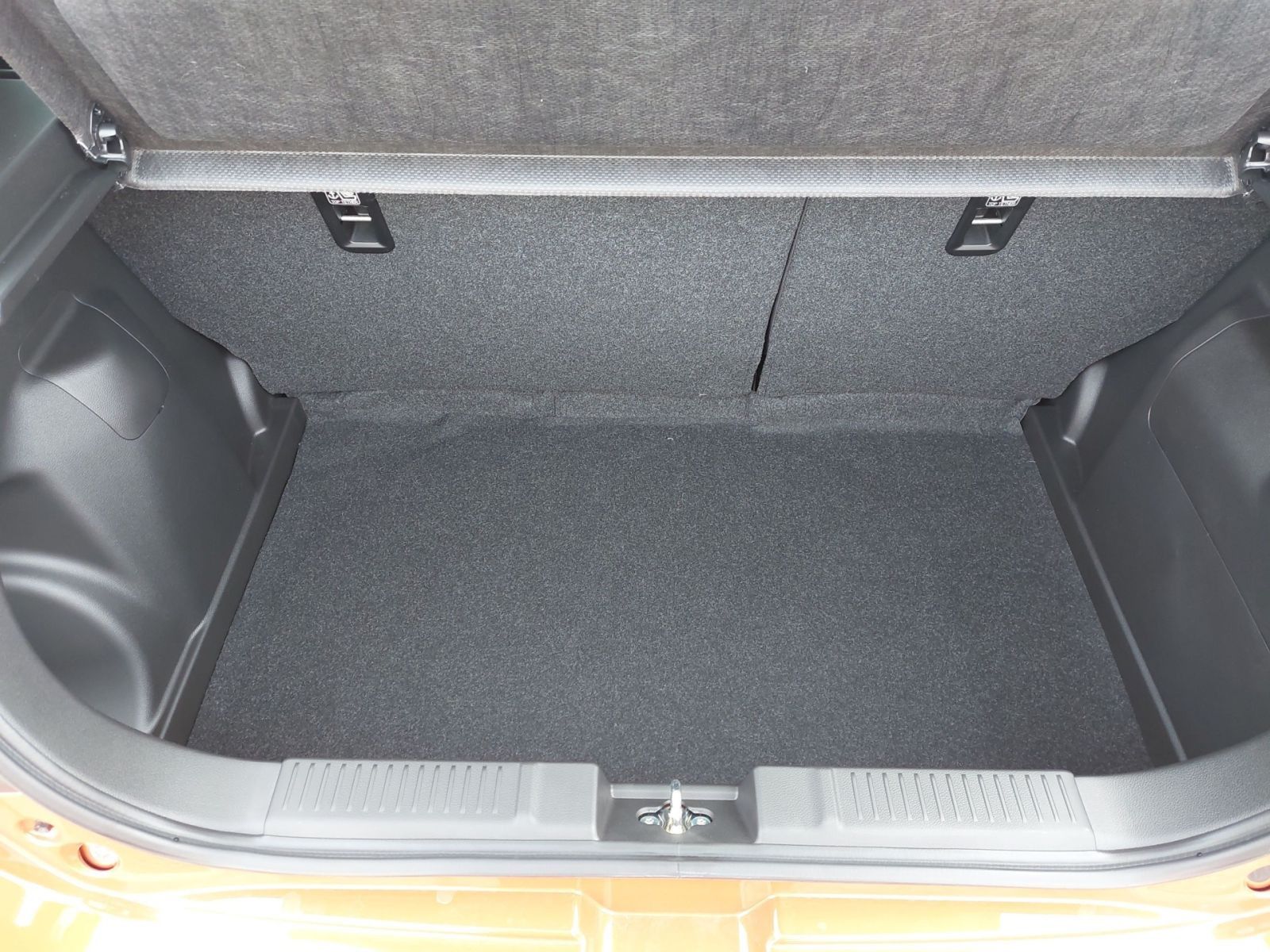 SUZUKI SWIFT COMFORT+ CVT HYBRID NAVI KAM SHZ