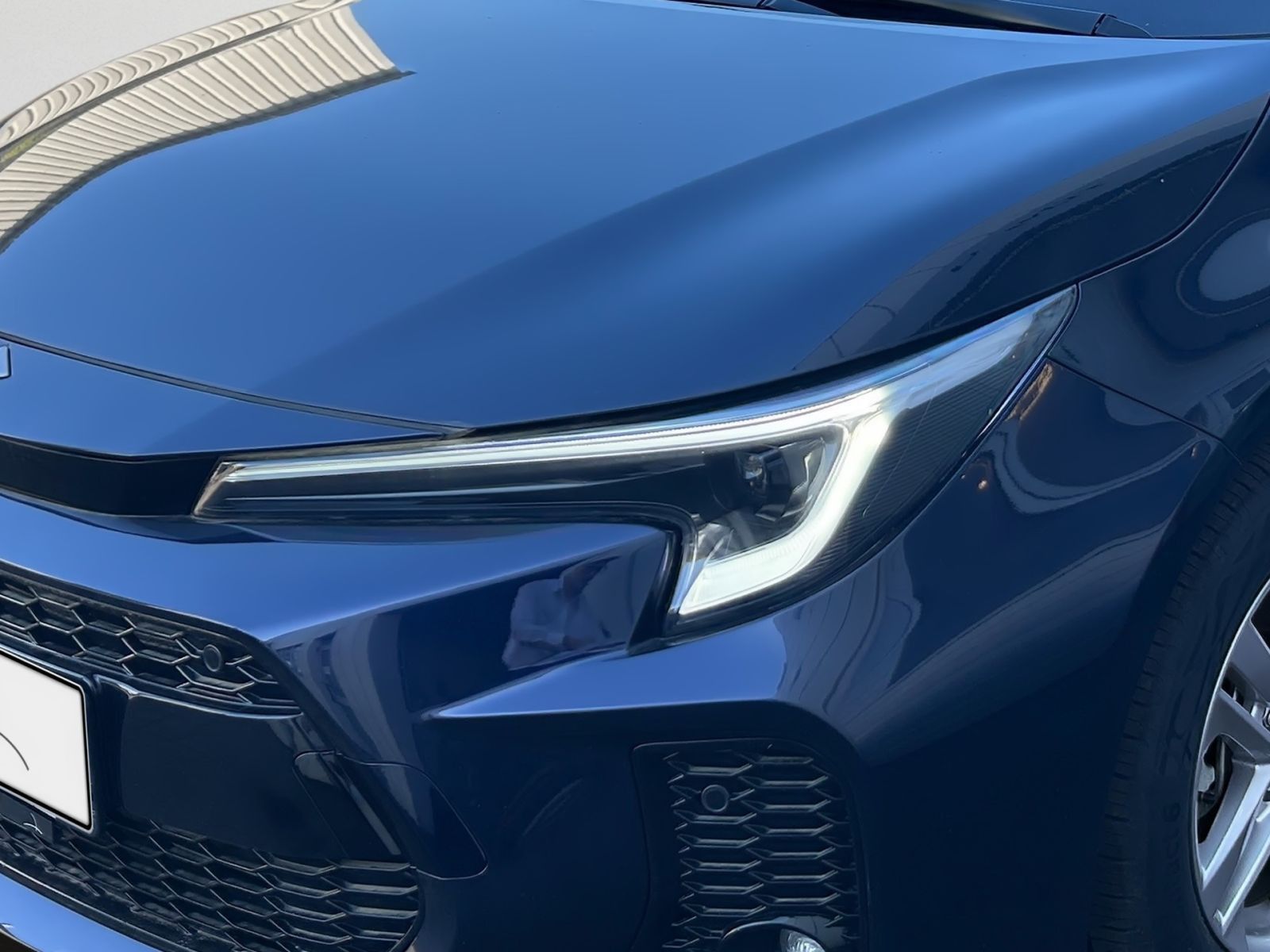 SUZUKI Swace 1.8 Comfort+ CVT Hybrid Navi*CarPlay