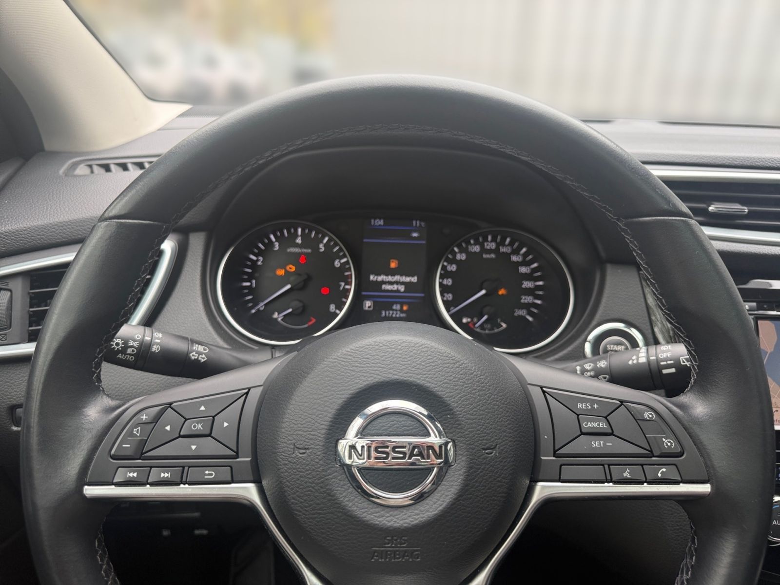 NISSAN Qashqai Zama 1.3 AT 360CAM PANO SHZ NAVI CarPlay