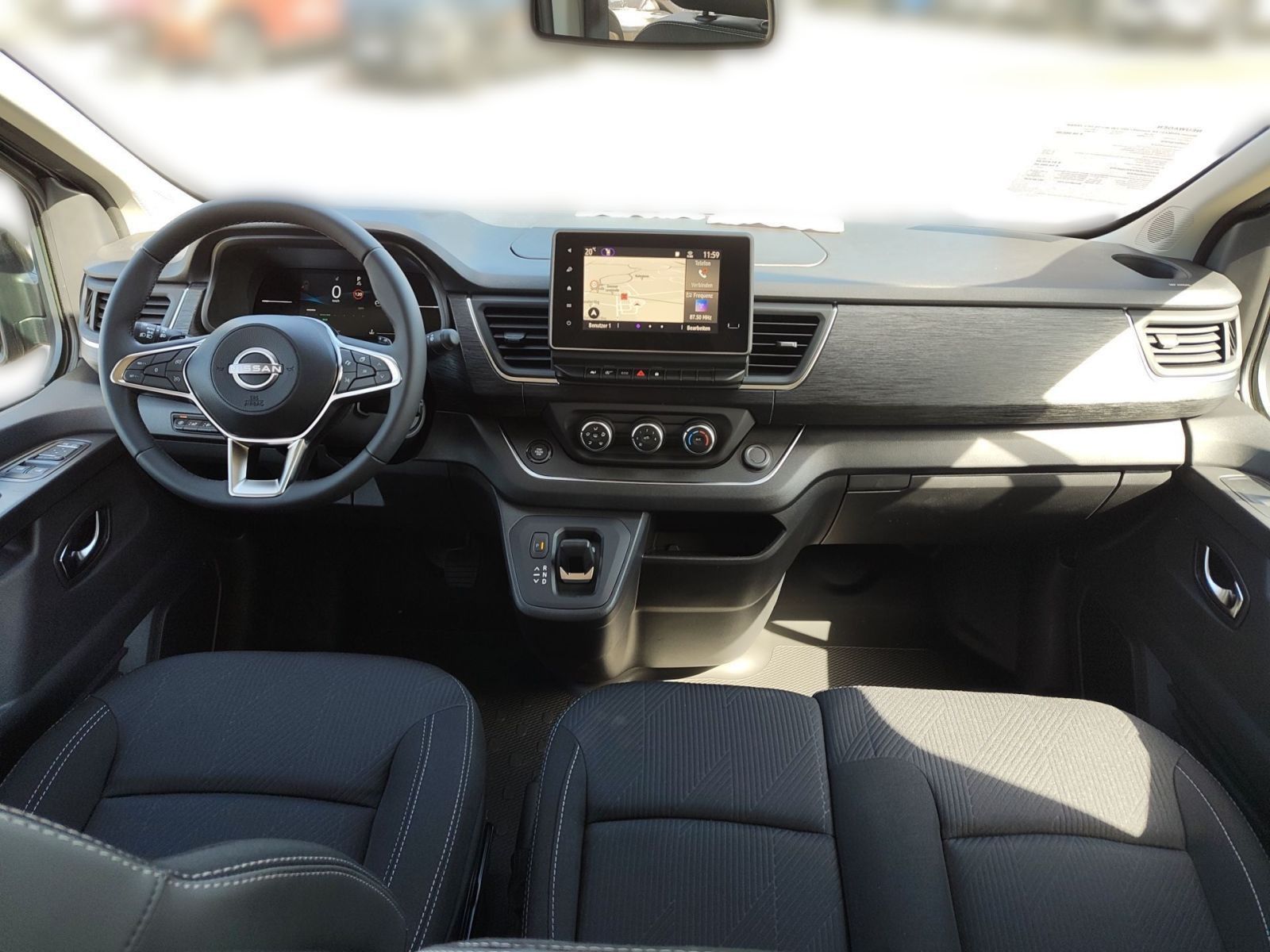 NISSAN Primastar Kombi9 L2H1 3,0t