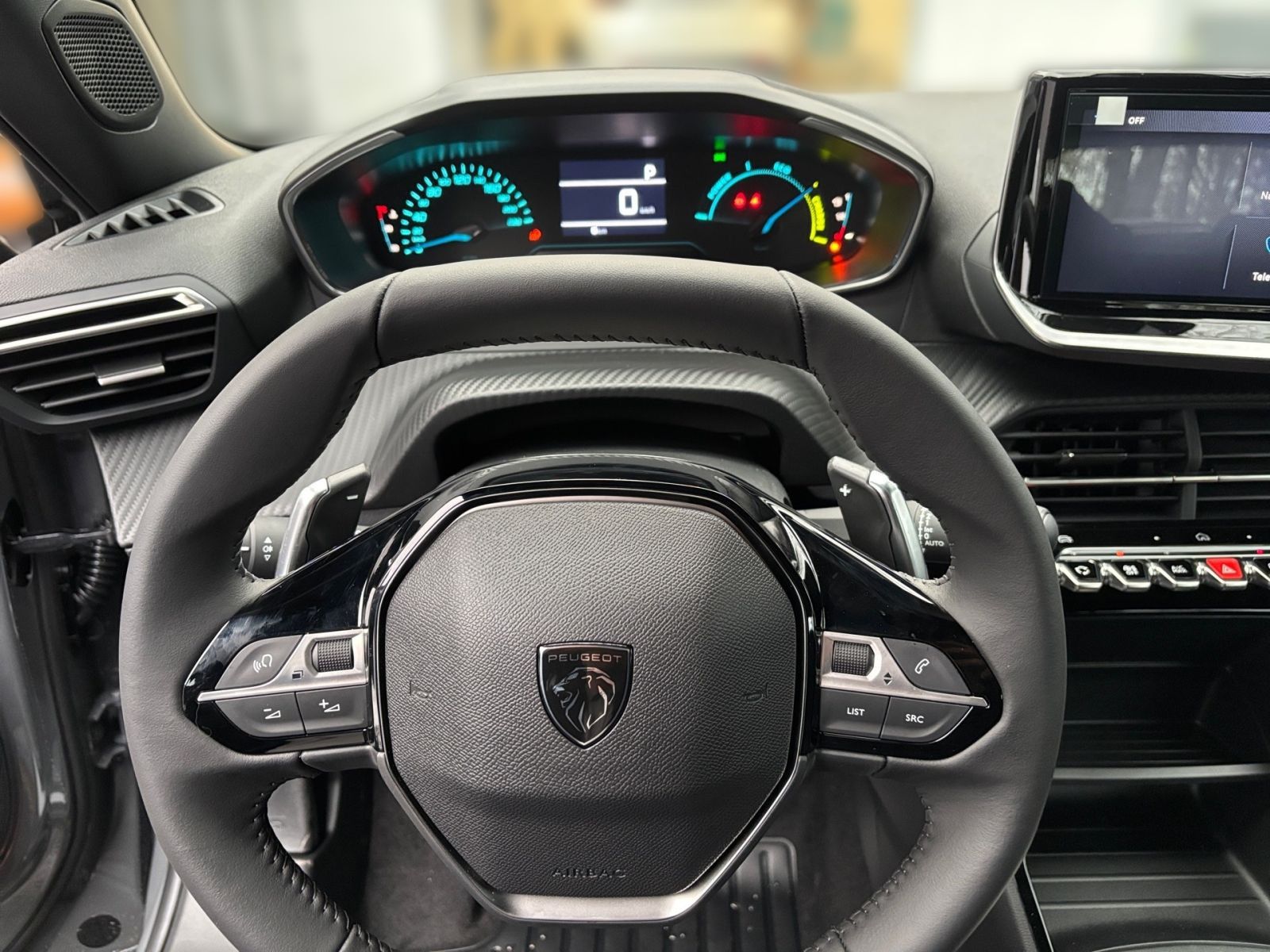 PEUGEOT 2008 Active Hybrid 145 e-DSC6 *Kamera*SHZ*LED*