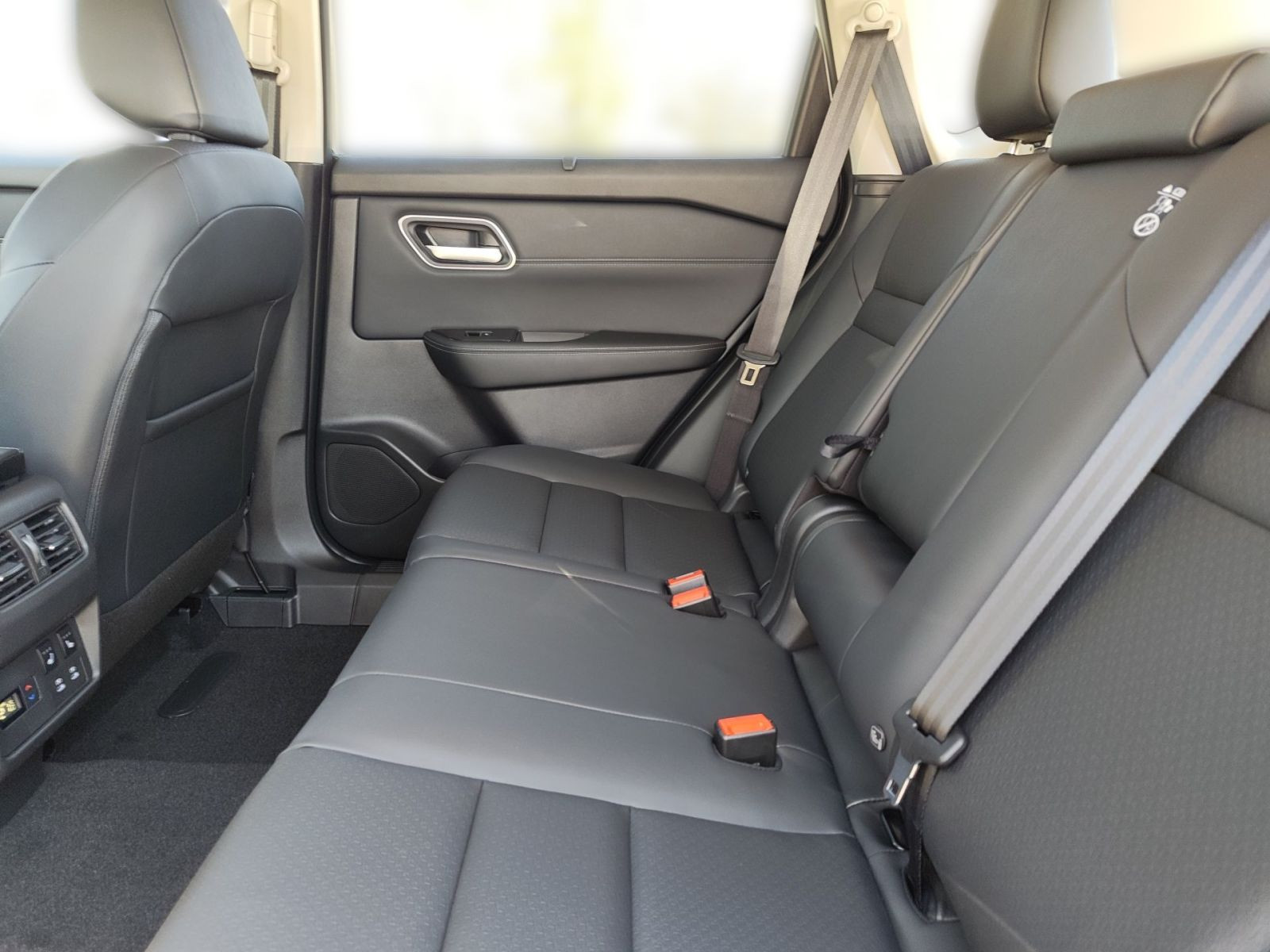 Nissan X-Trail Tekna 1.5 AT - HUD NAVI SHZ Keyless 360CAM ACC LKA SWA