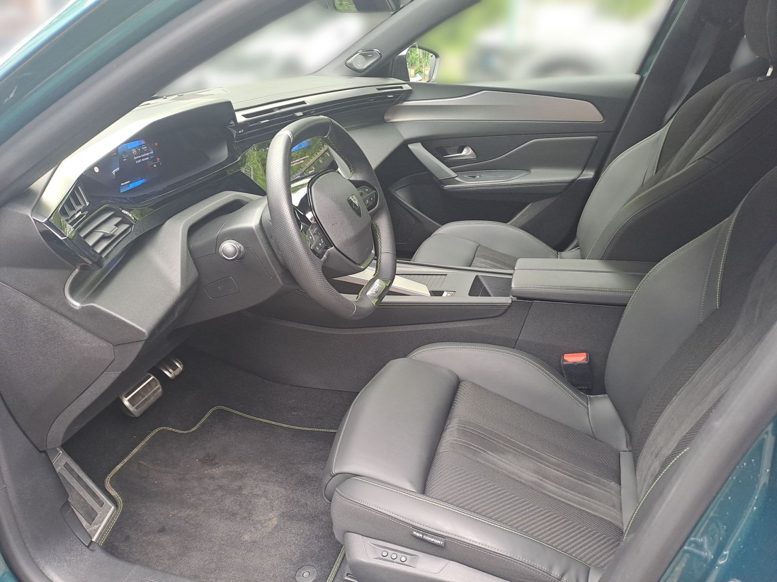 PEUGEOT 308 SW GT PureTech 130 EAT8 Massage*Sound*Navi