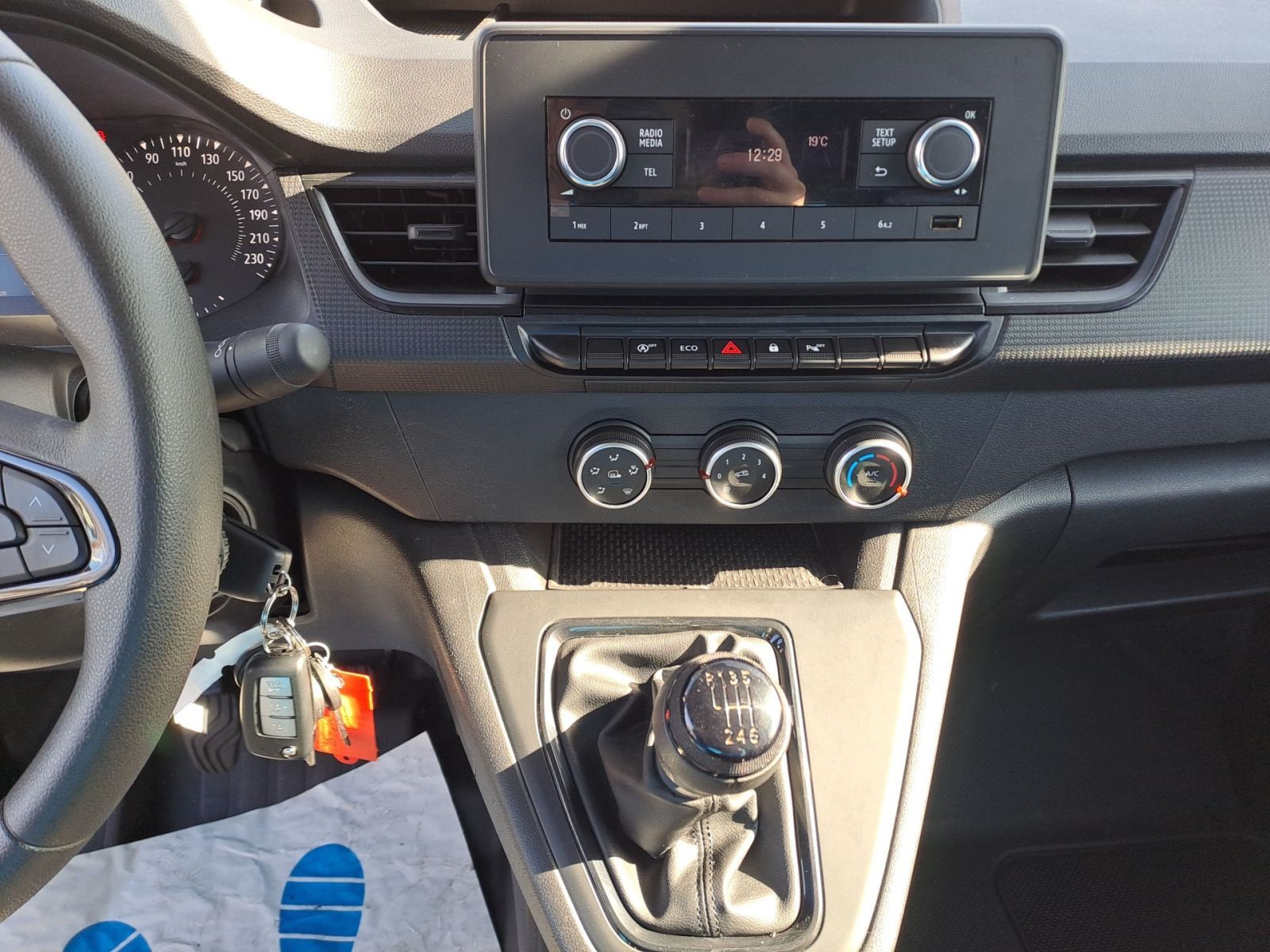 NISSAN Townstar Kasten L1 2,2t Klima*PDC hi*DAB*Gitter