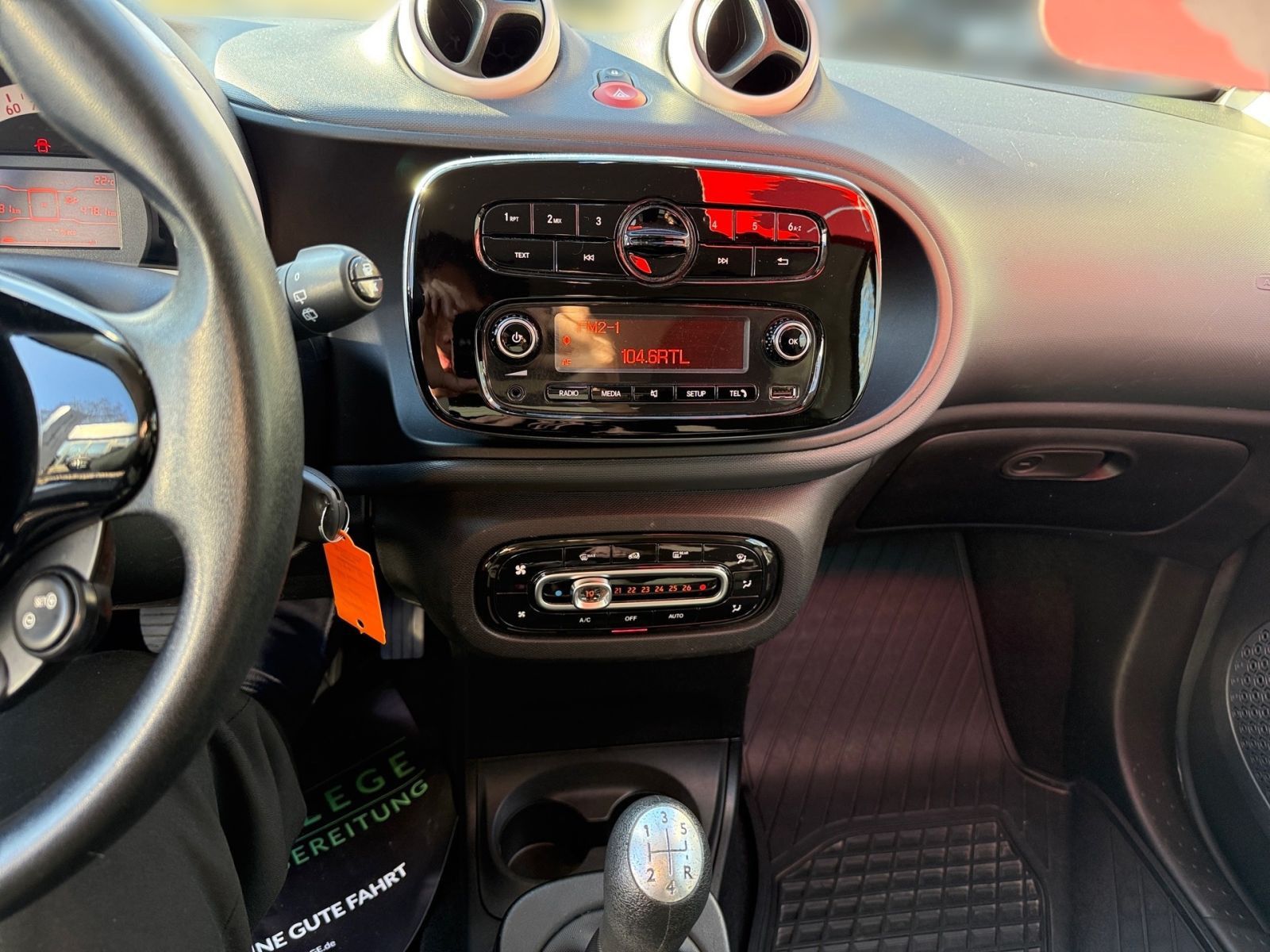 SMART ForTwo 453 1.0 Klimaautomatik * Tempomat * Radio