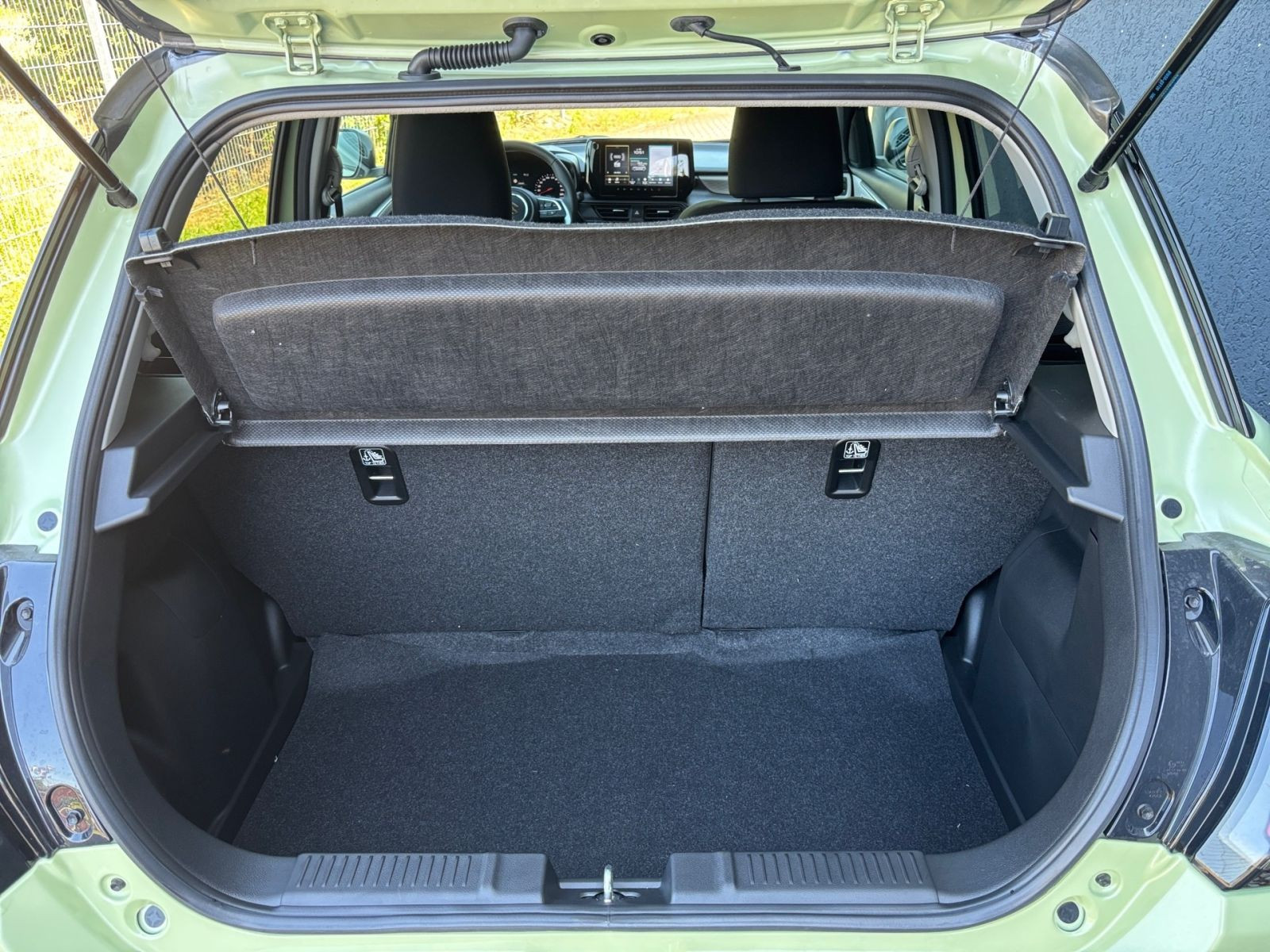 Suzuki SWIFT COMFORT+ CVT HYBRID
